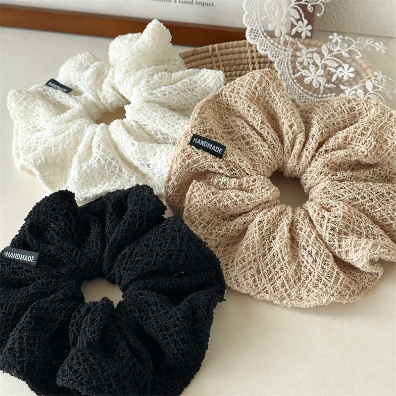 Women's Retro Knit Hair Tie For Autumn Winter Styling Solid White