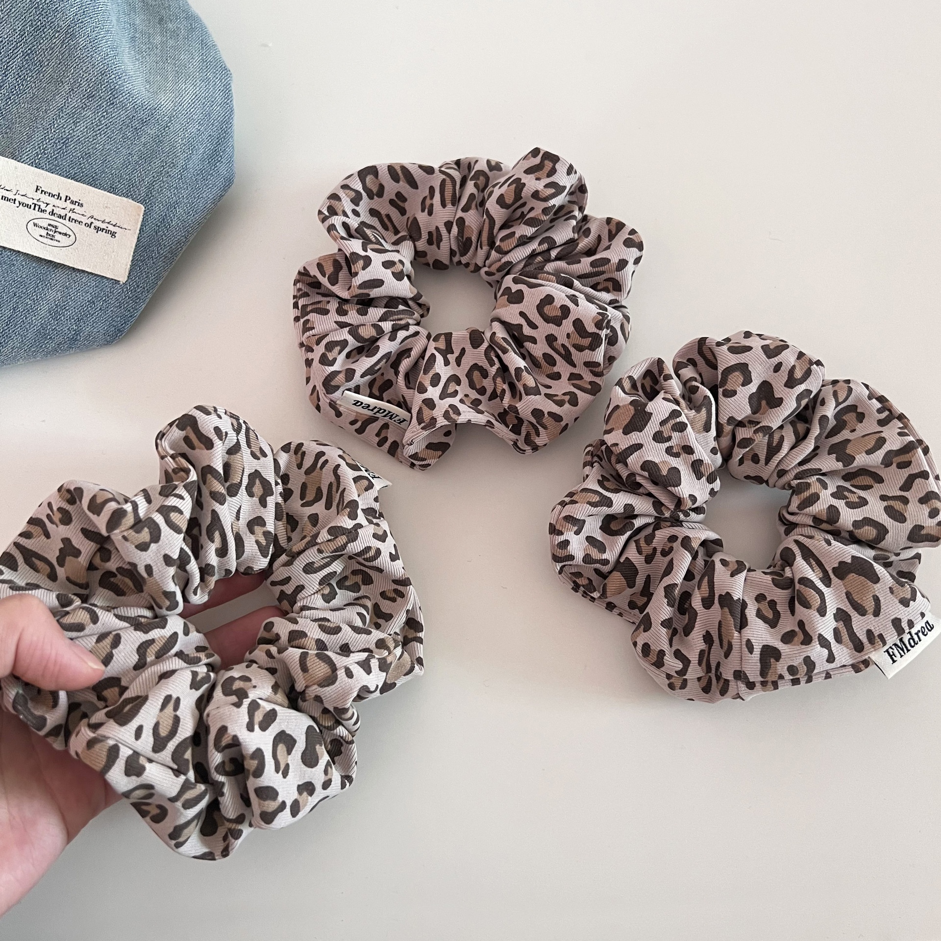 Women's Retro Knitted Low Bun Elastic Hair Bands Leopard Print