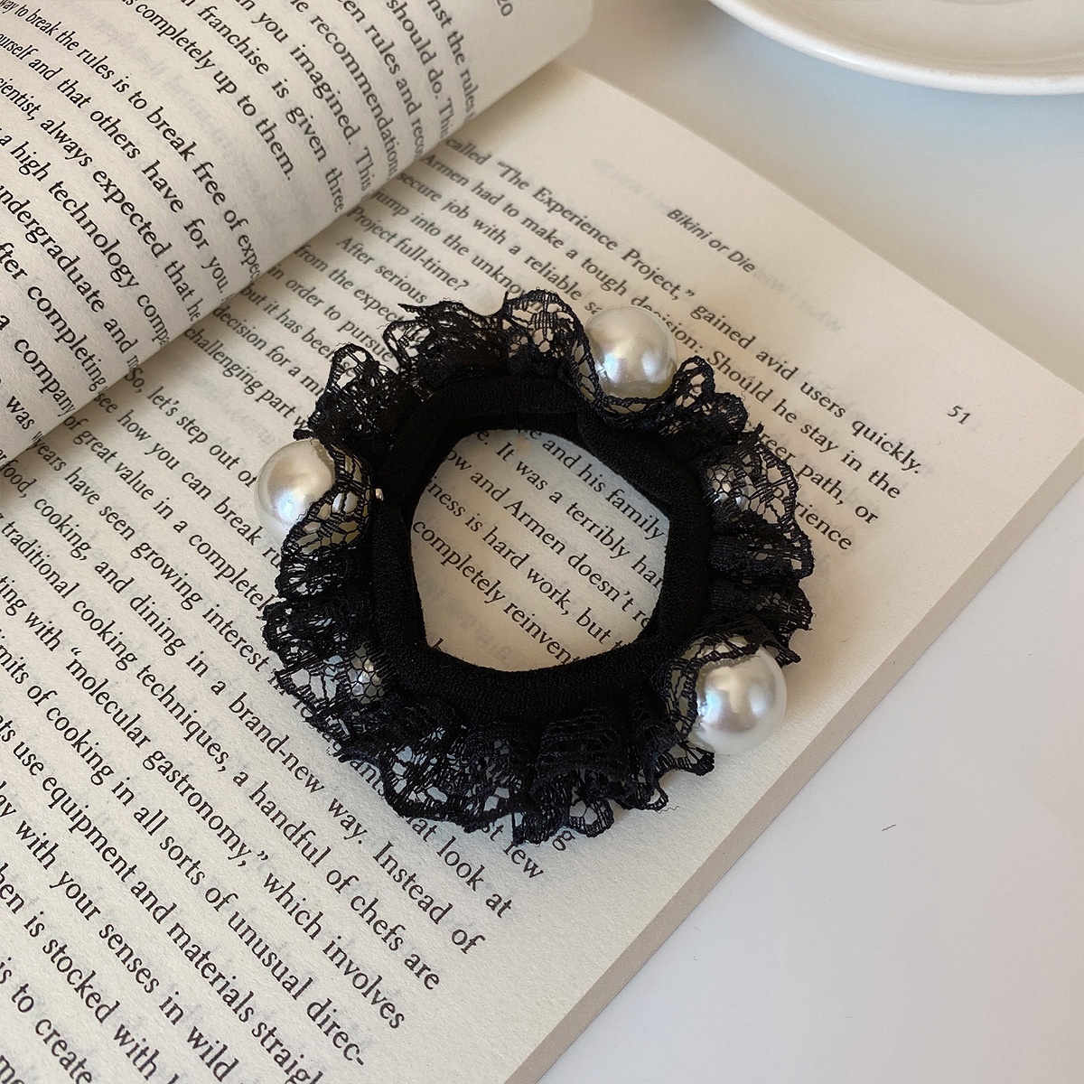 Women's Everyday Gauze Pearl Hair Ties 5-Piece Set Black Bow Knot