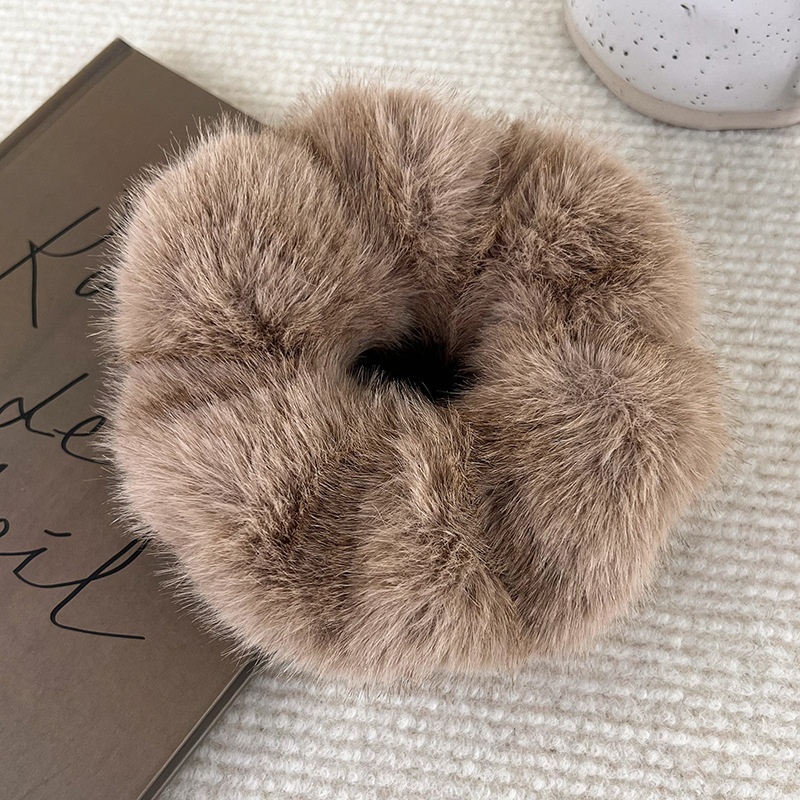 Women's Retro Imitation Mink Plush Daily Hair Scrunchie Solid Color