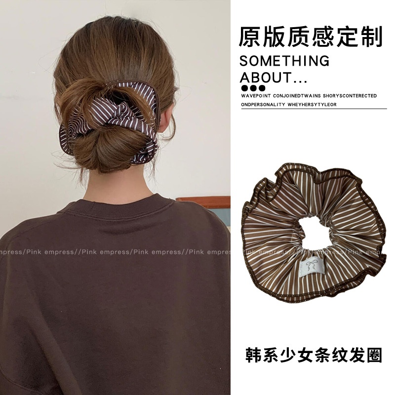 Women's Spring High-End Silky Pleated Pearl Streamer Large Hair Ring