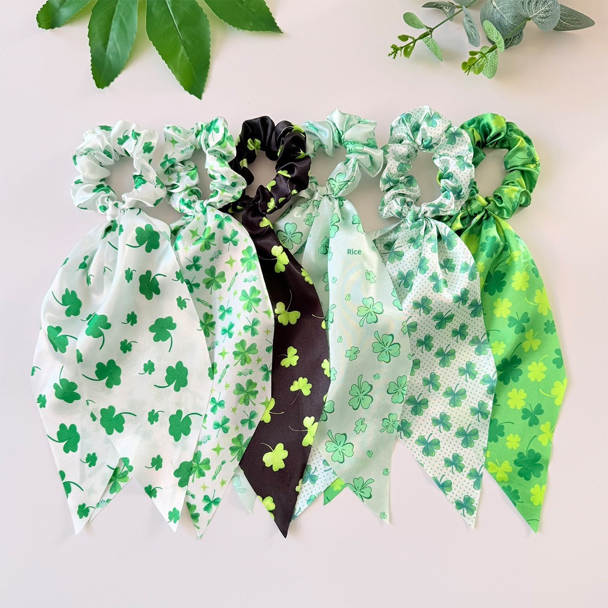 Women's St. Patrick's Cloth Ribbon Hair Tie Green Clover Print