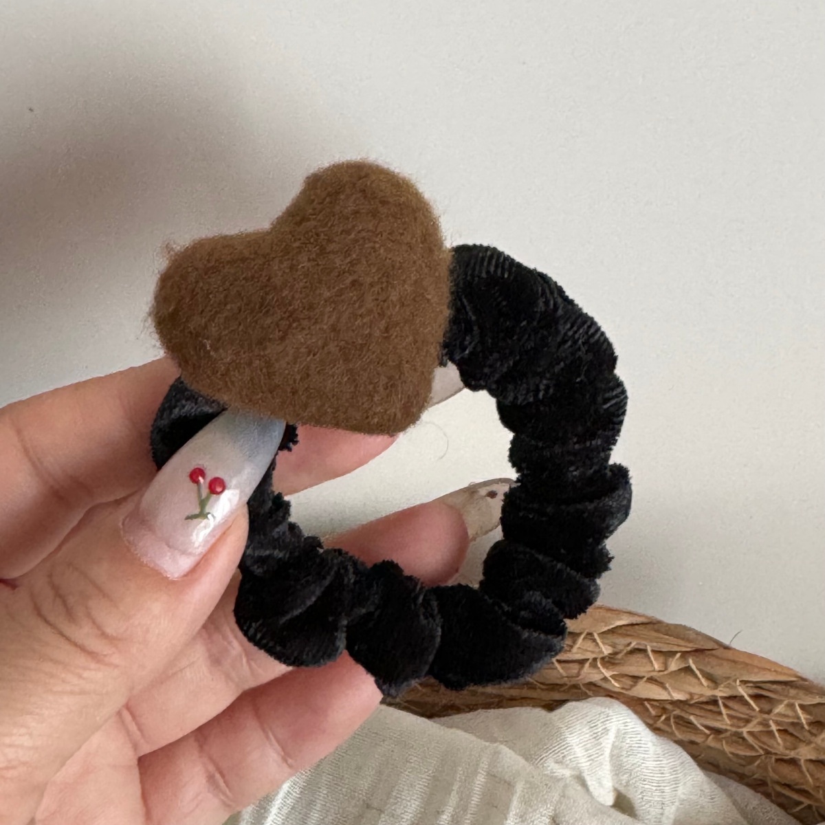 Women's Winter Essential Wool Felt Headband Black Heart Shape