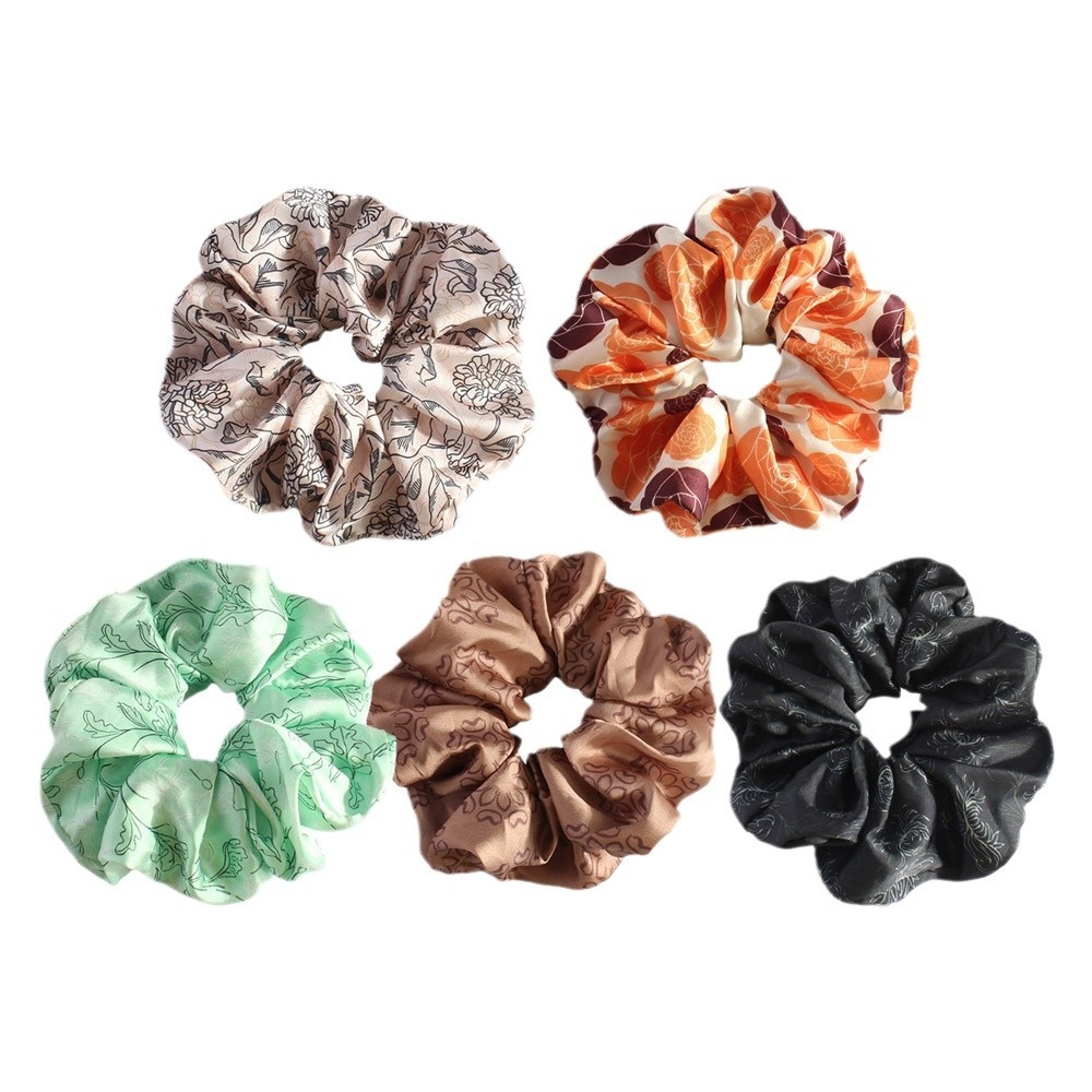 Women's Spring French Cloth Hair Tie Retro Black Ditsy Floral