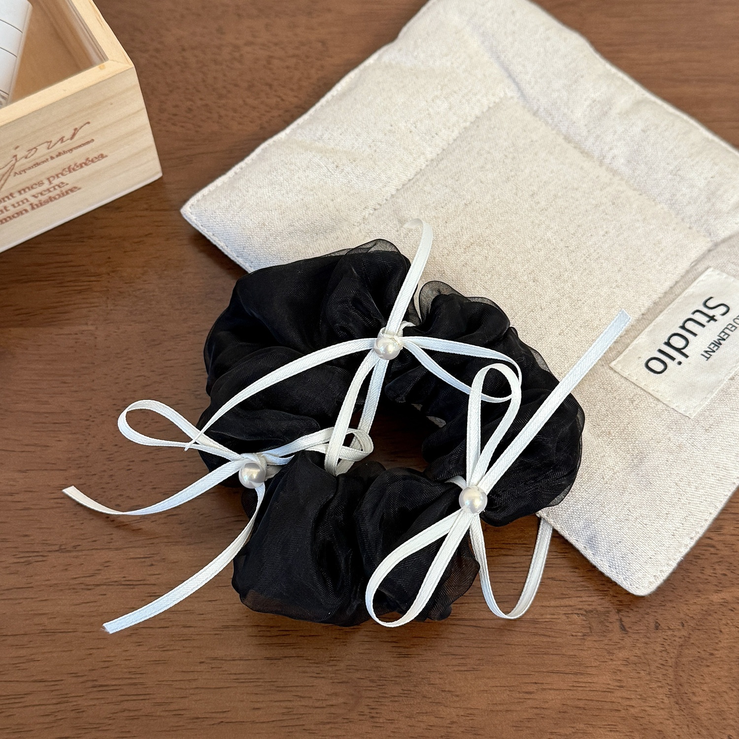 Women's French Style Elegant Spring Lace Bowknot Hair Tie Black