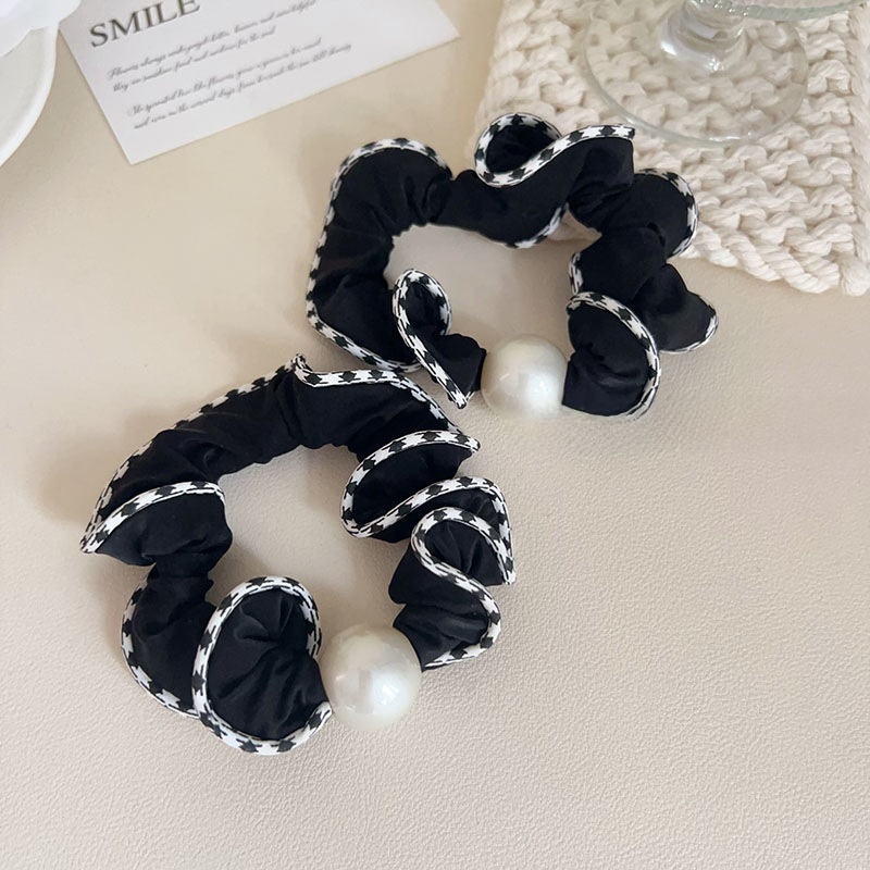 Women's Simple Cloth Hair Tie Everyday Hair Accessory Black Pearl