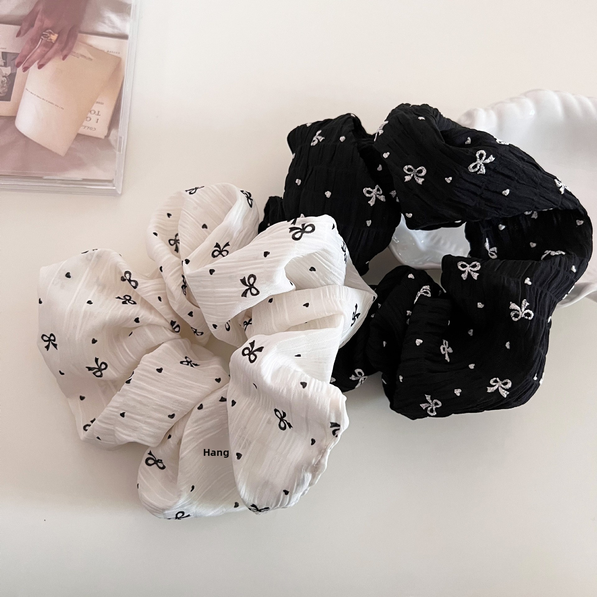 Women's Casual Cloth Elastic Bowknot Hairband Black White Polka Dot