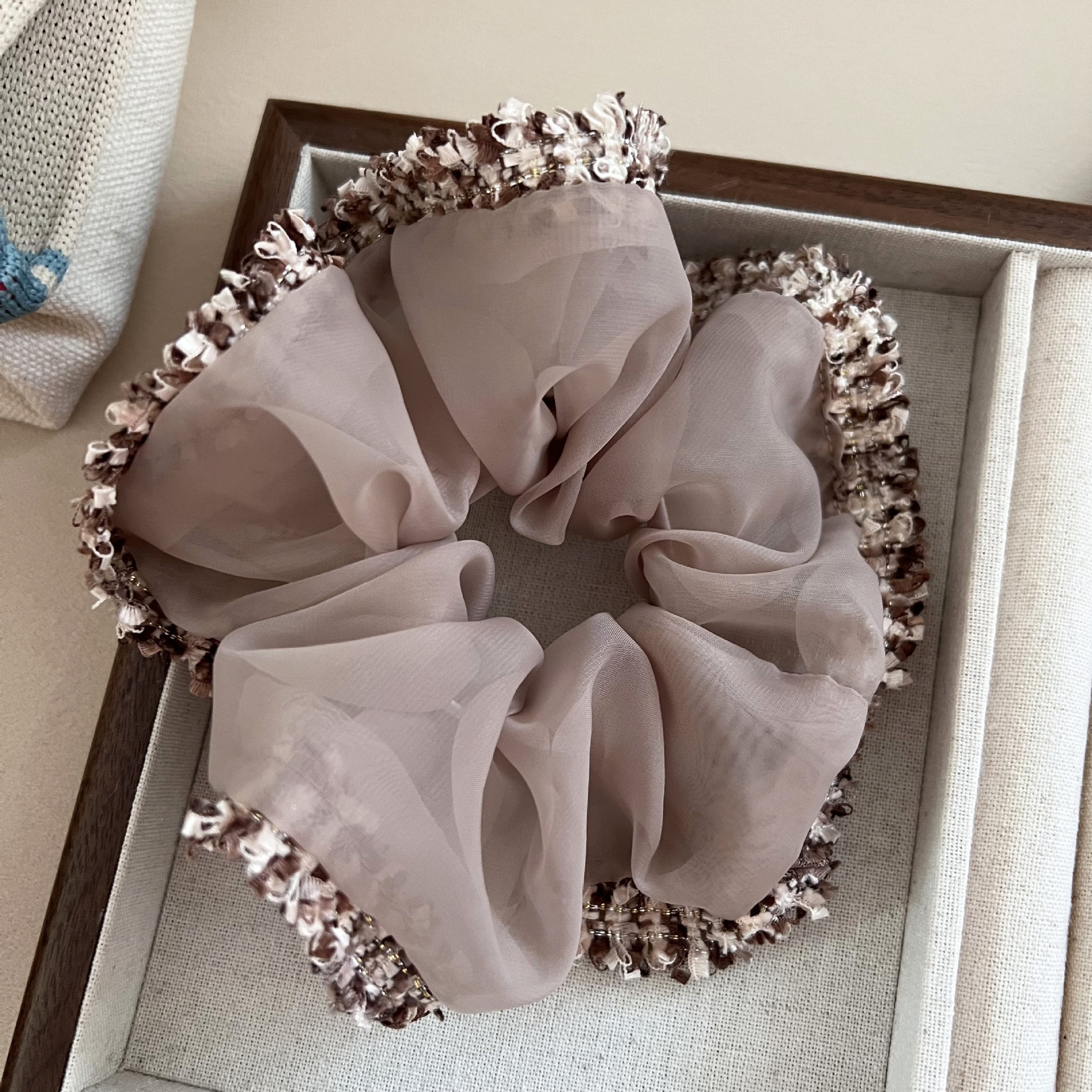 Women's Lazy Organza Low Bun Hair Tie Tassel Beige Pink Black