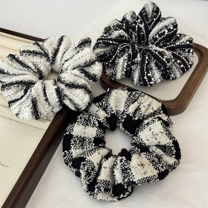 Women's Stylish Black & White Checkered Plaid Cloth Scrunchie Hair Tie