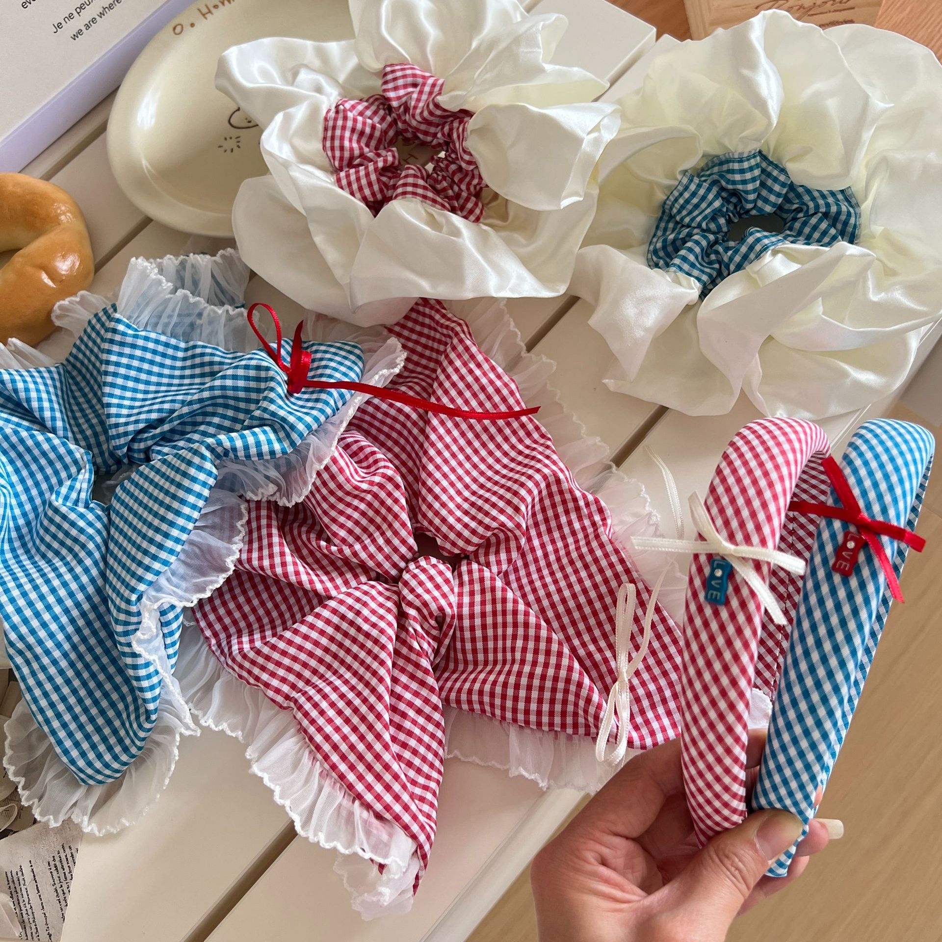 Women's Fabric Bowknot Hair Ties Summer Date Ruffle Bands Multicolor Plaid