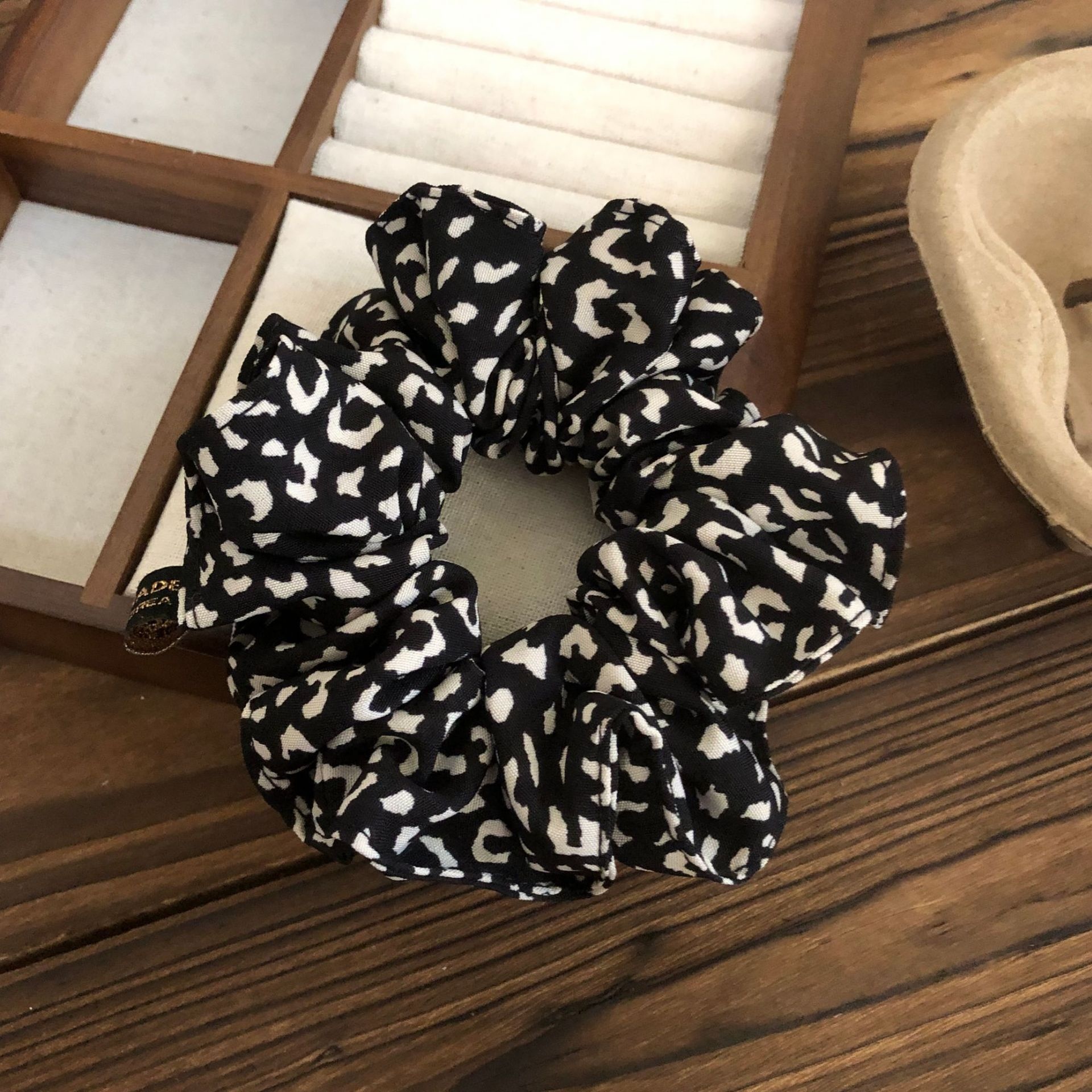 Women's French Elegance Scrunchies Retro Double Layer Cloth Ties