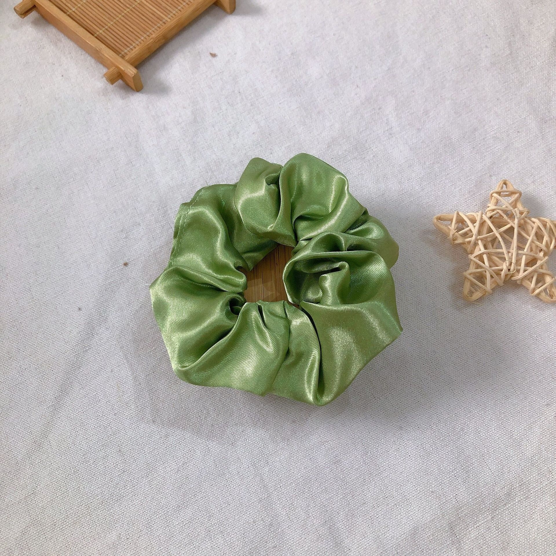 Women's Minimalist Daily Ponytail Holder Hair Tie Solid Color