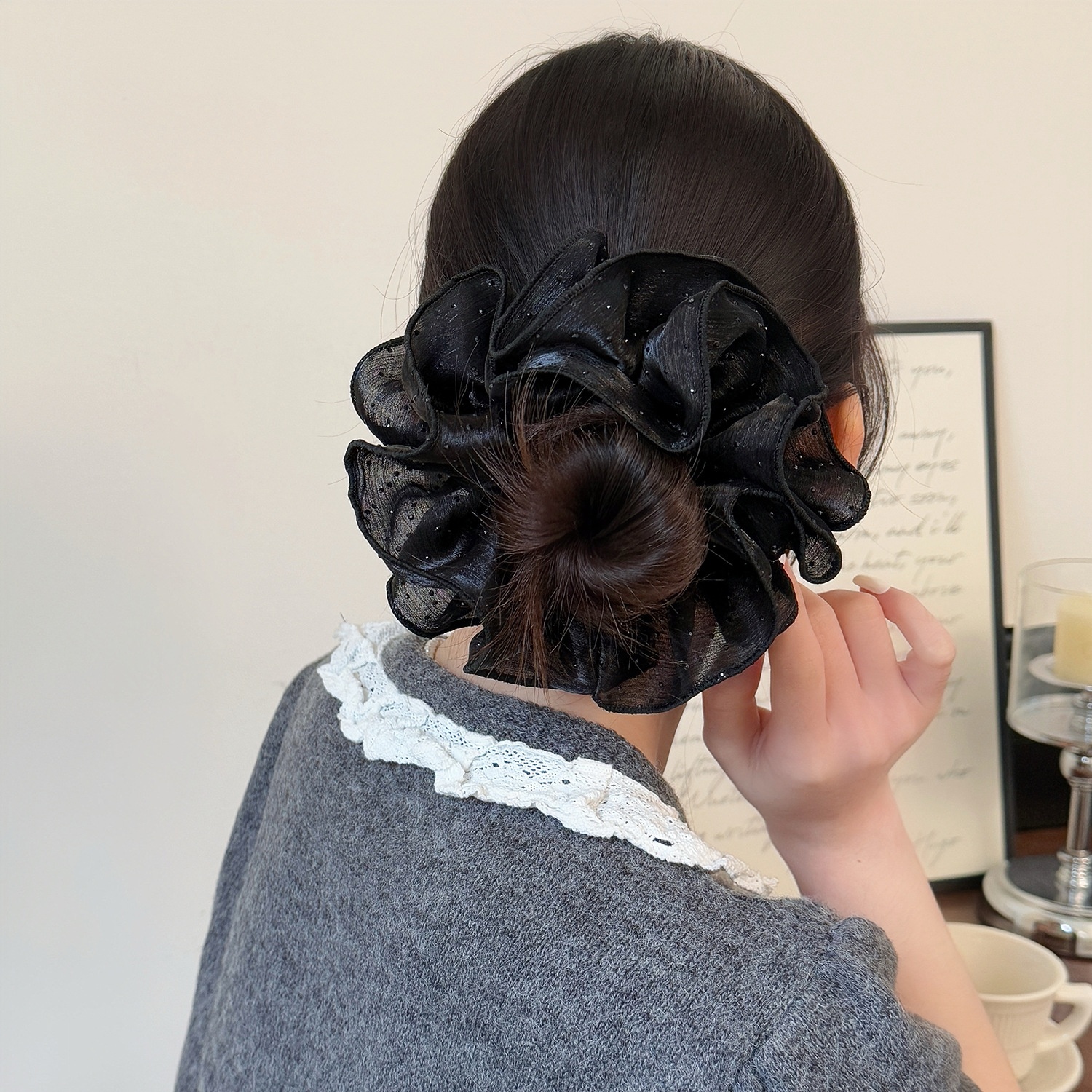 Women's Sweet Gauze Hair Tie For Daily Wear Black And Pink Polka Dots