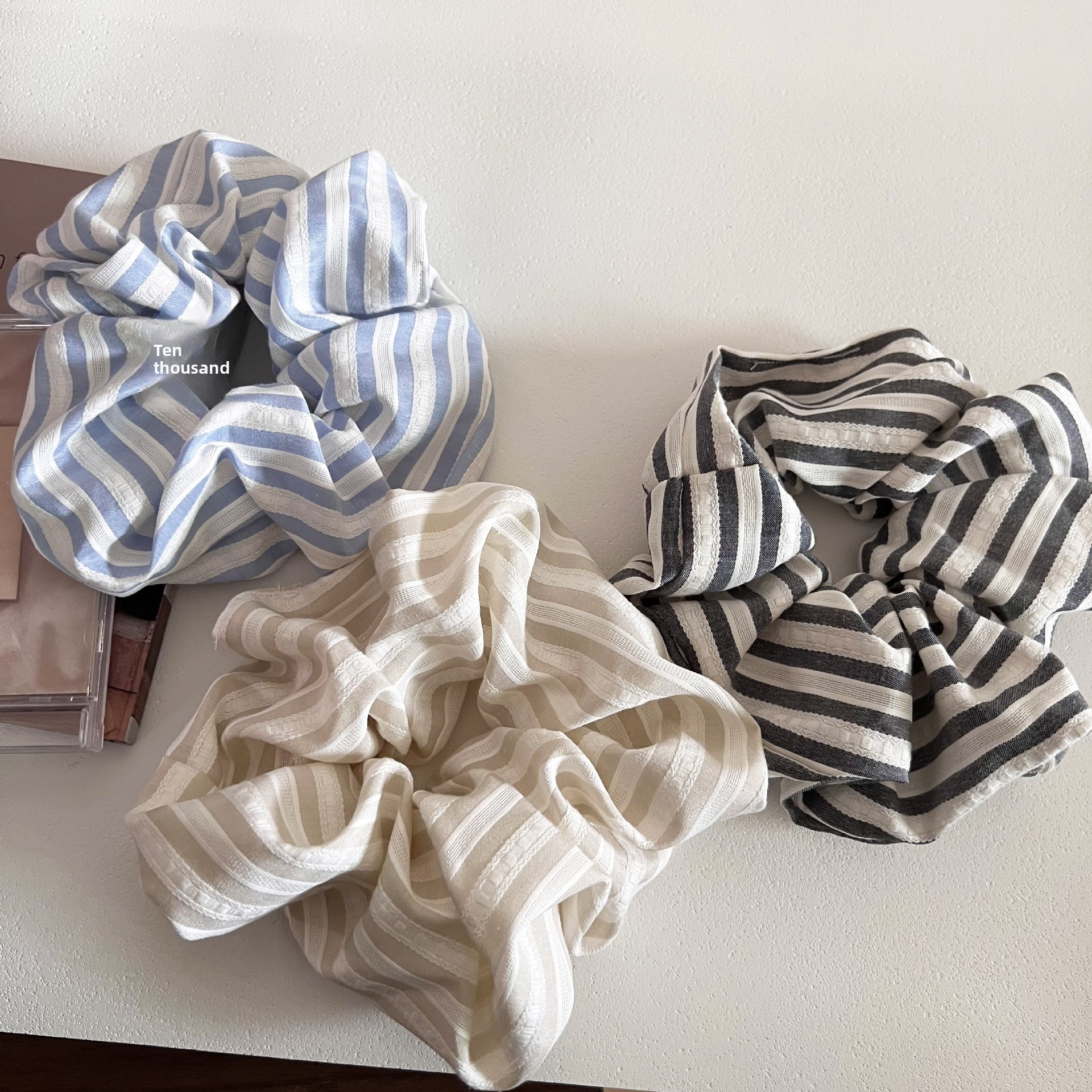 Women & Girls Daily Cloth Ball Hair Tie Ponytail Holder Colorful Striped