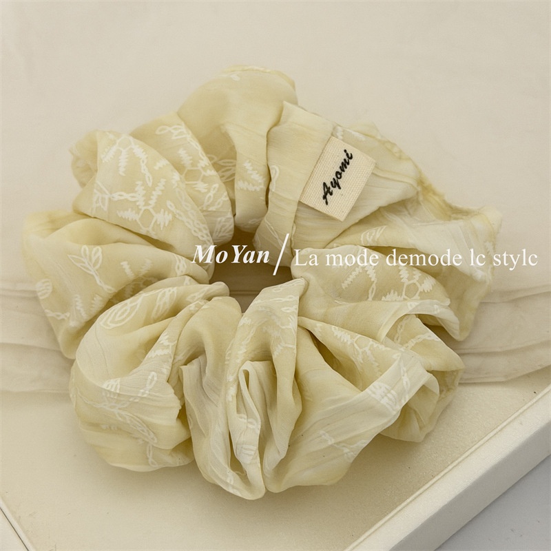 Women's Vintage Spring Cloth Hair Tie In Lilac Floral Pattern