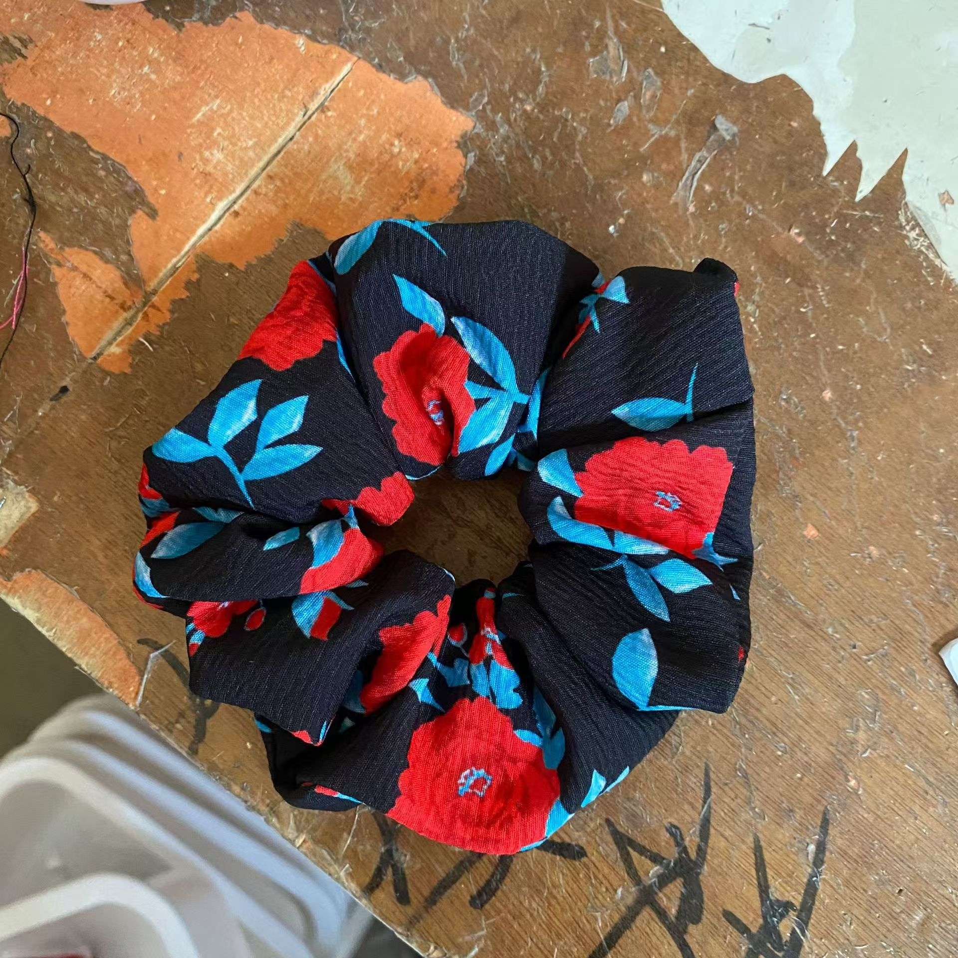 Women's Daily French Fabric Elastic Hair Scrunchie Vintage Rose Floral