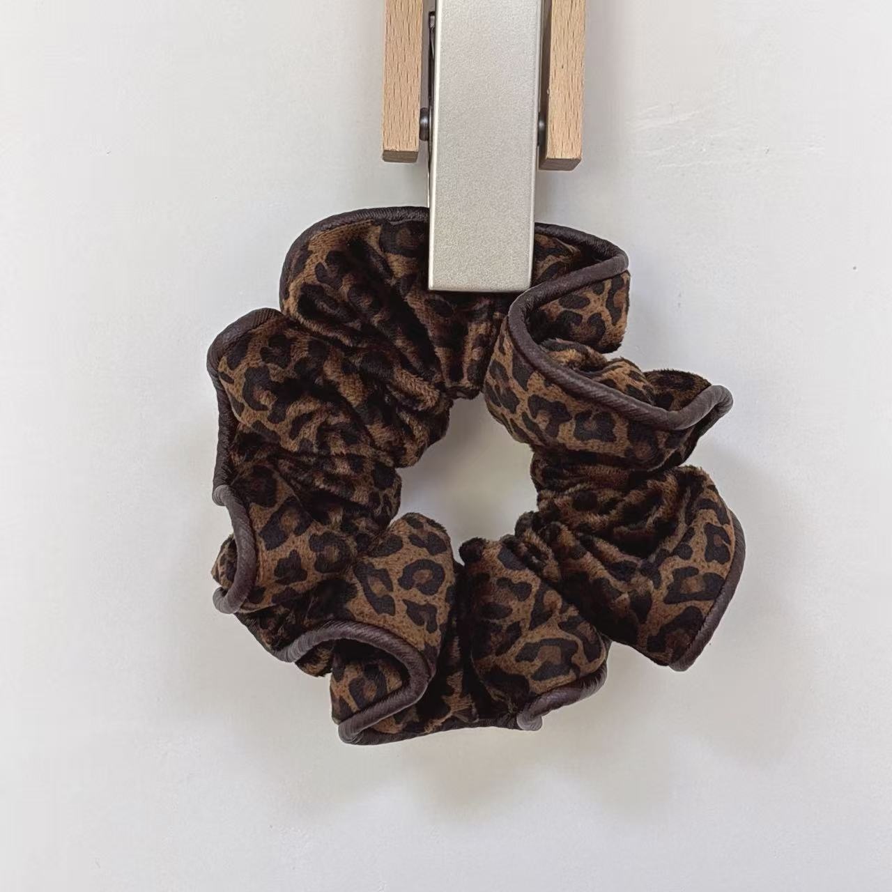 Women's Versatile Cotton Hair Scrunchies Ditsy Floral & Solid Color