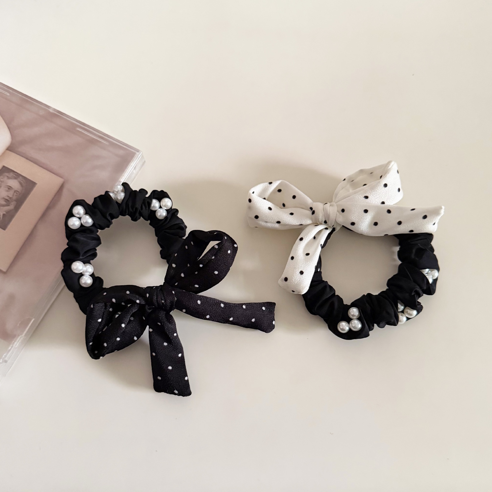 Women's Pearl Bowknot Cloth Elastic Hair Band Black And White Polka Dot