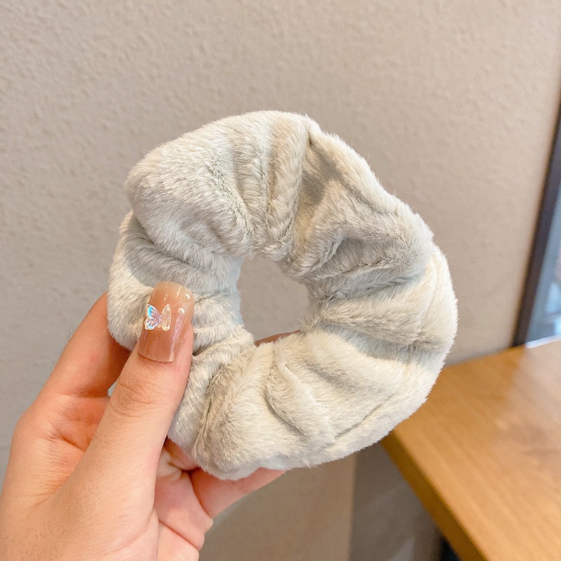 Women's Spring High-End Silky Pleated Pearl Streamer Large Hair Ring