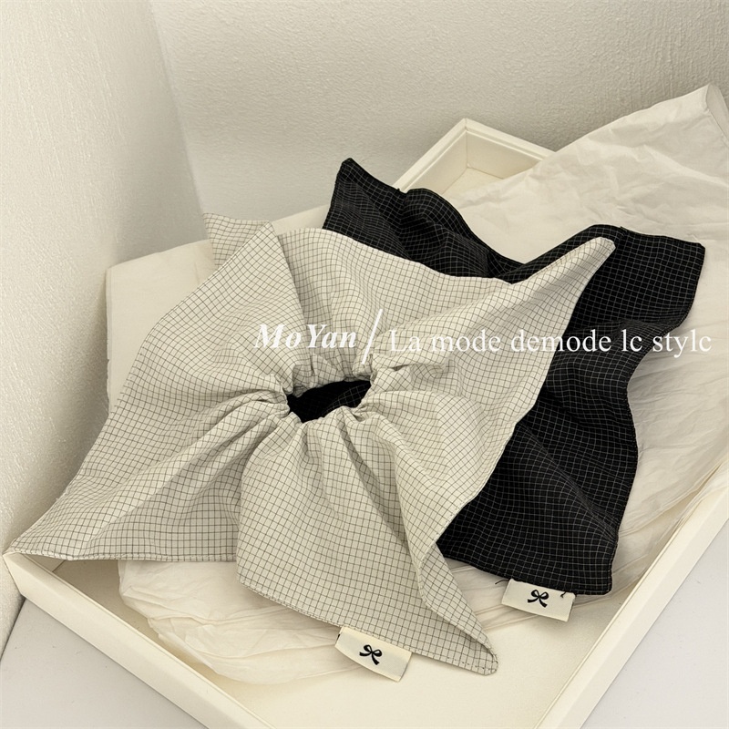 Women's Spring Fabric Hair Scrunchie Retro Black And White Plaid