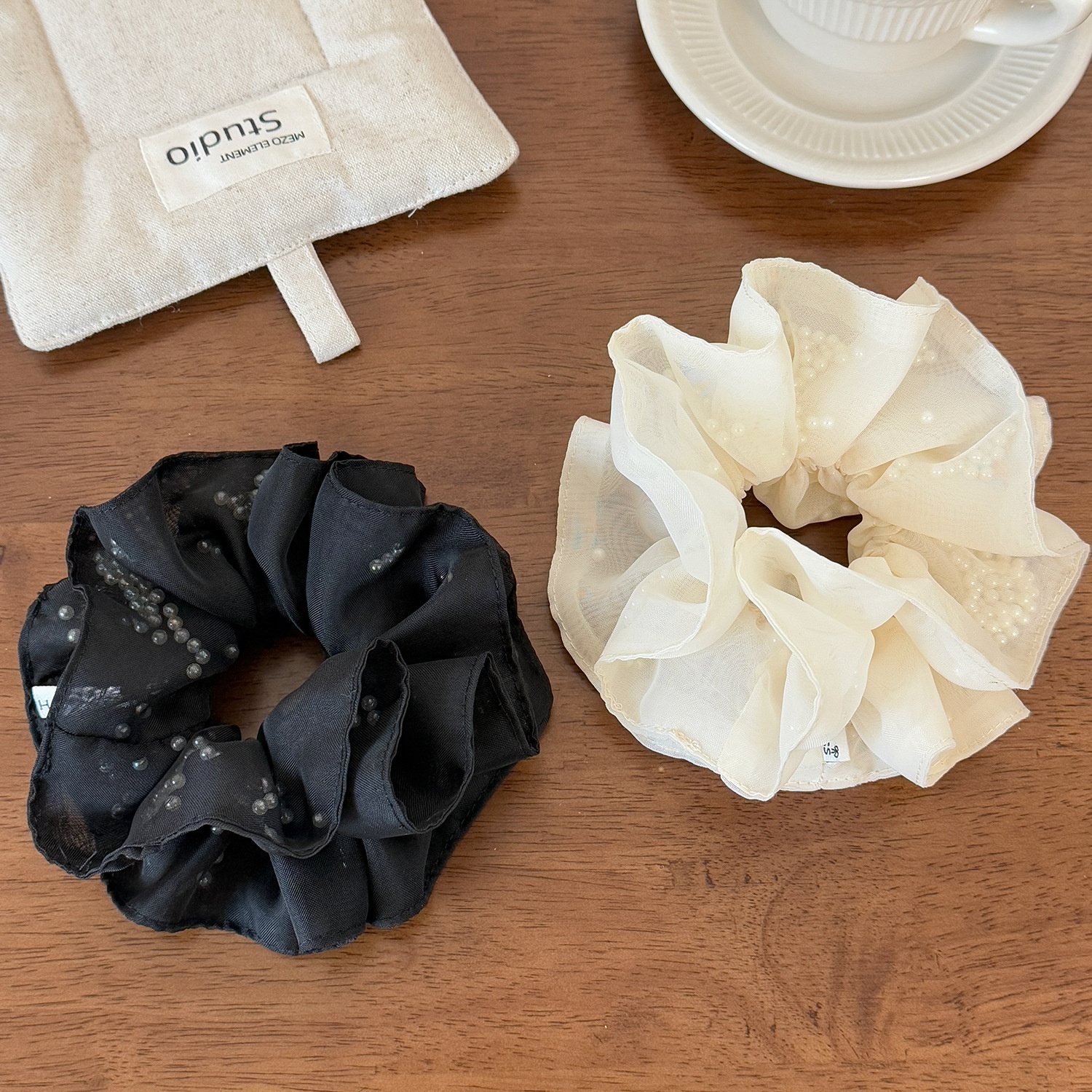 Women's Elegant Soft Gauze Pearl Hair Tie Spring Scrunchie Black