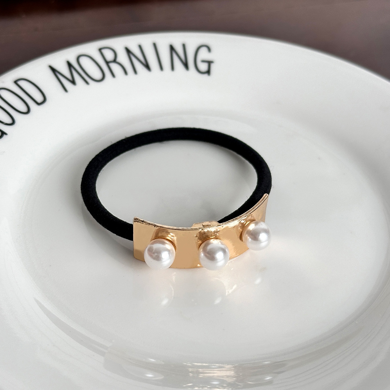 Women's Minimalist Metal Hair Ties Chic Cold Tone Stoving Varnish Bands