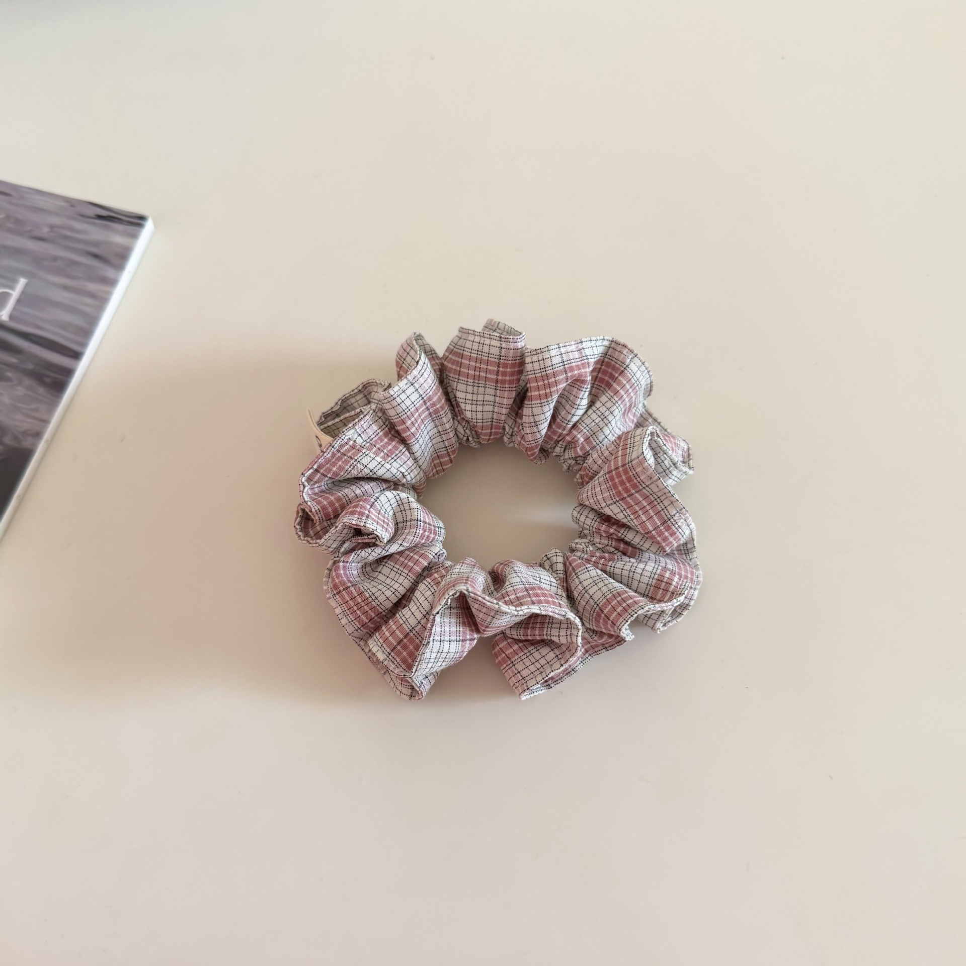 Women's Stylish Cloth Daily Hair Scrunchie Pink Checkered Plaid