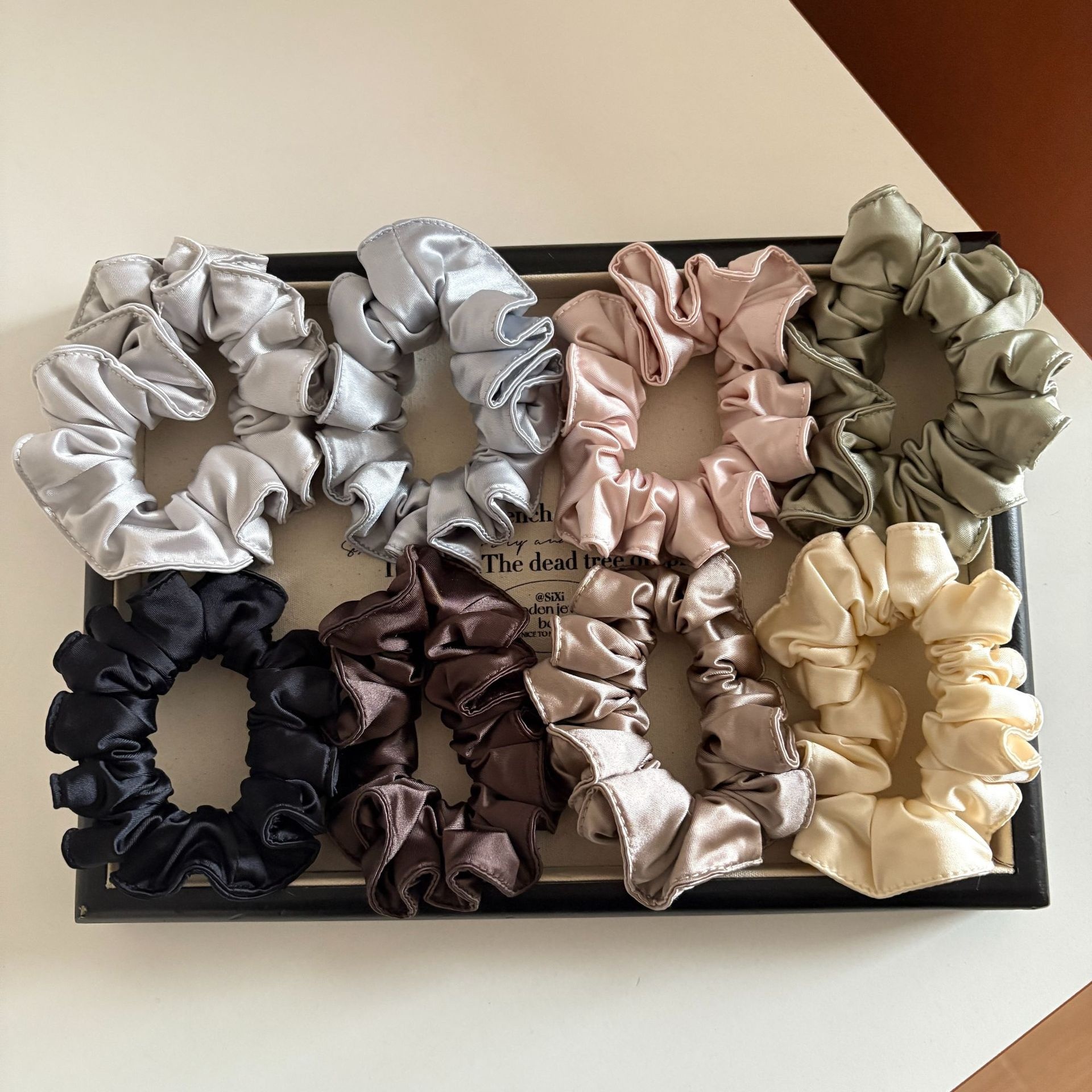 Women's Chic Satin Hair Tie Scrunchie, Elegant Solid Color Hair Accessory