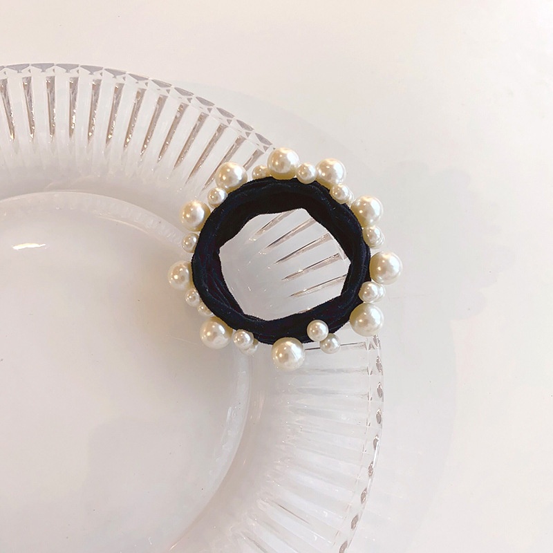 Women's Milk Tea Oval Pearl Hair Ties Seamless Elastic Handmade Towel Rings