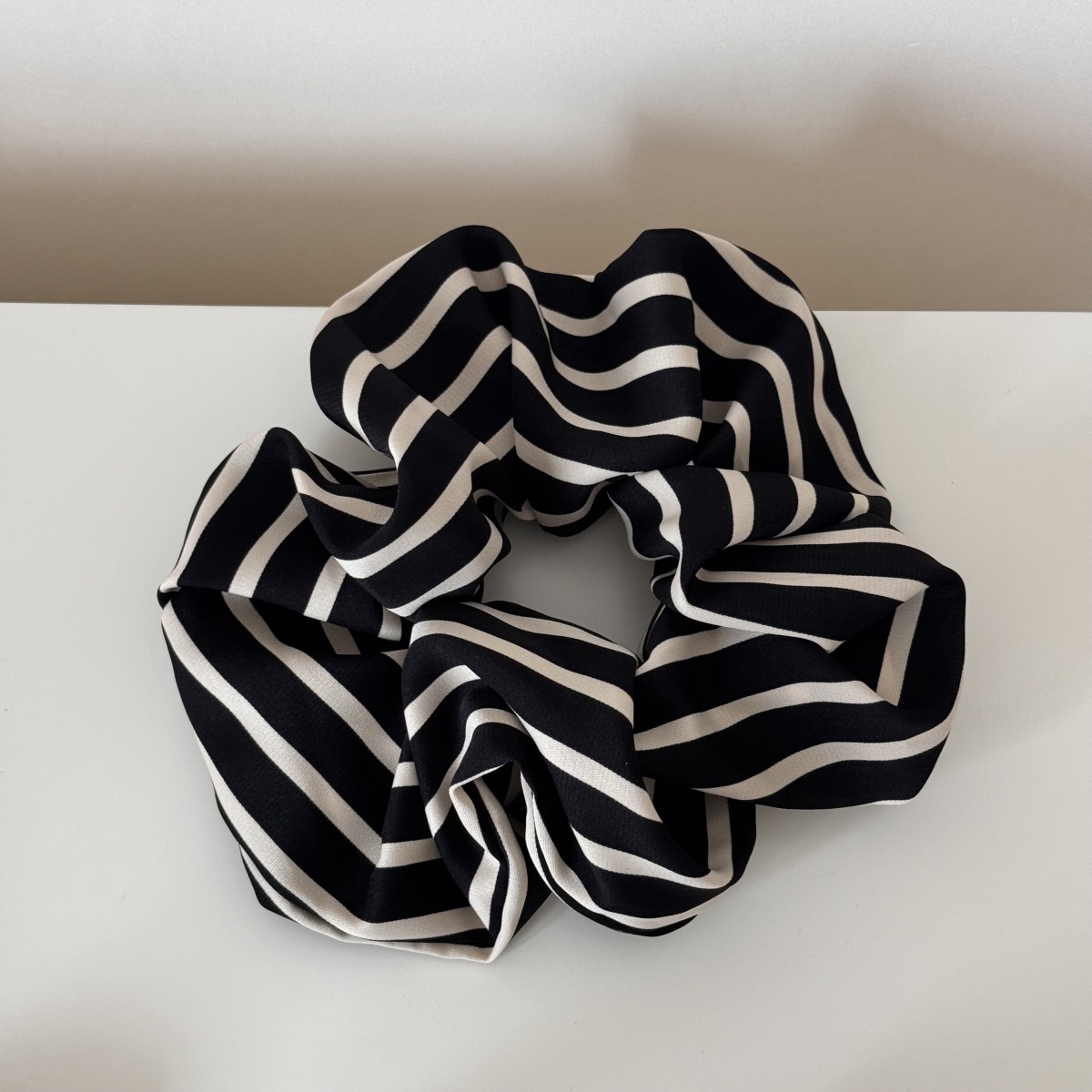 Women's Commuter Pleated Cloth Bowknot Hair Tie Irregular Striped