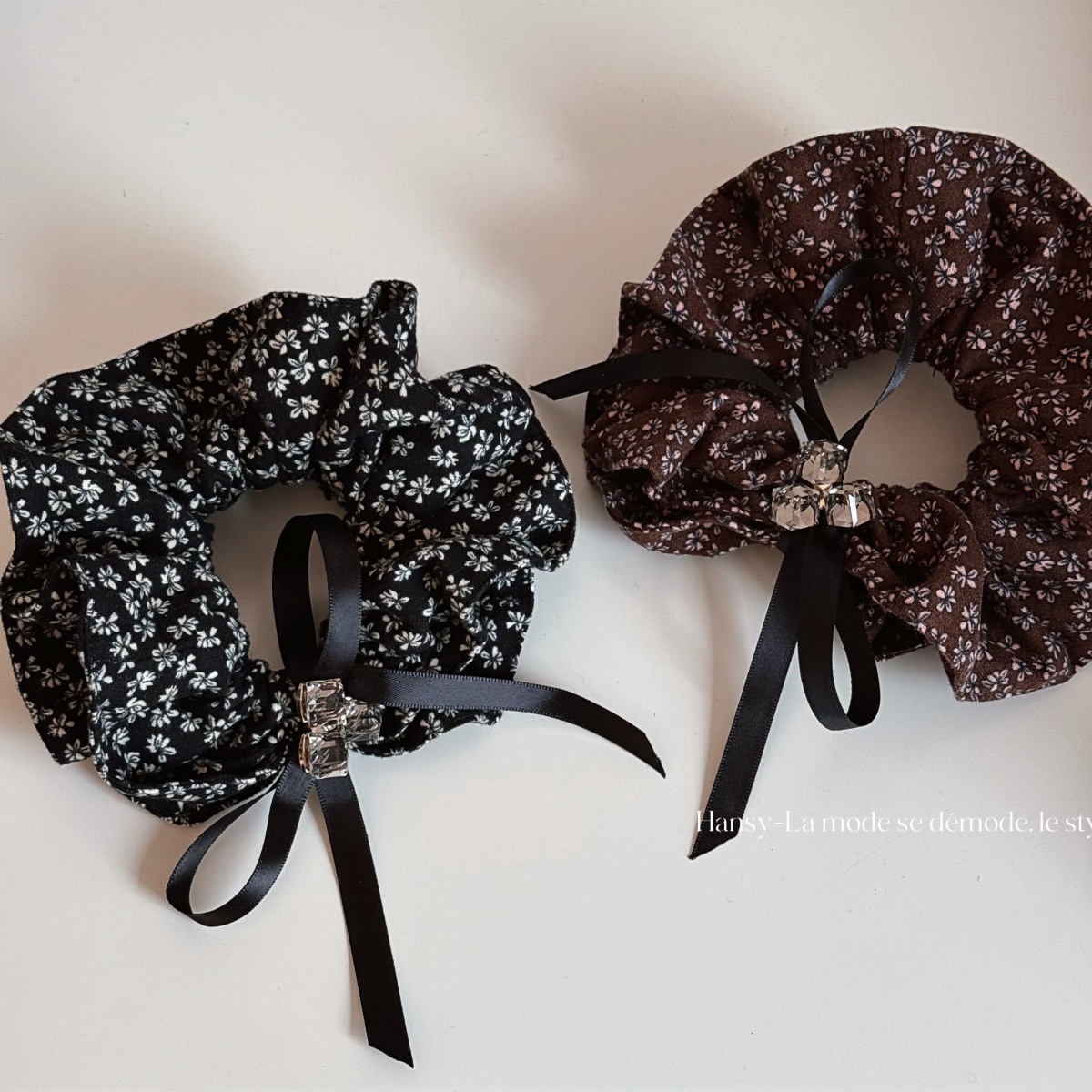 Women's Rhinestone Bowknot Cloth Hair Tie Black Coffee Ditsy Floral