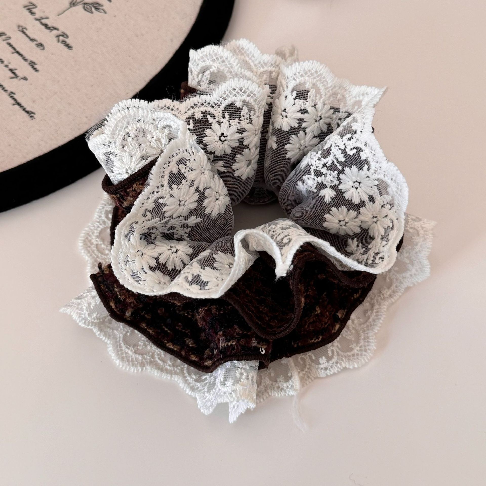 Women's All Season Cloth Hair Tie Scrunchies Lace Floral Dot Pattern