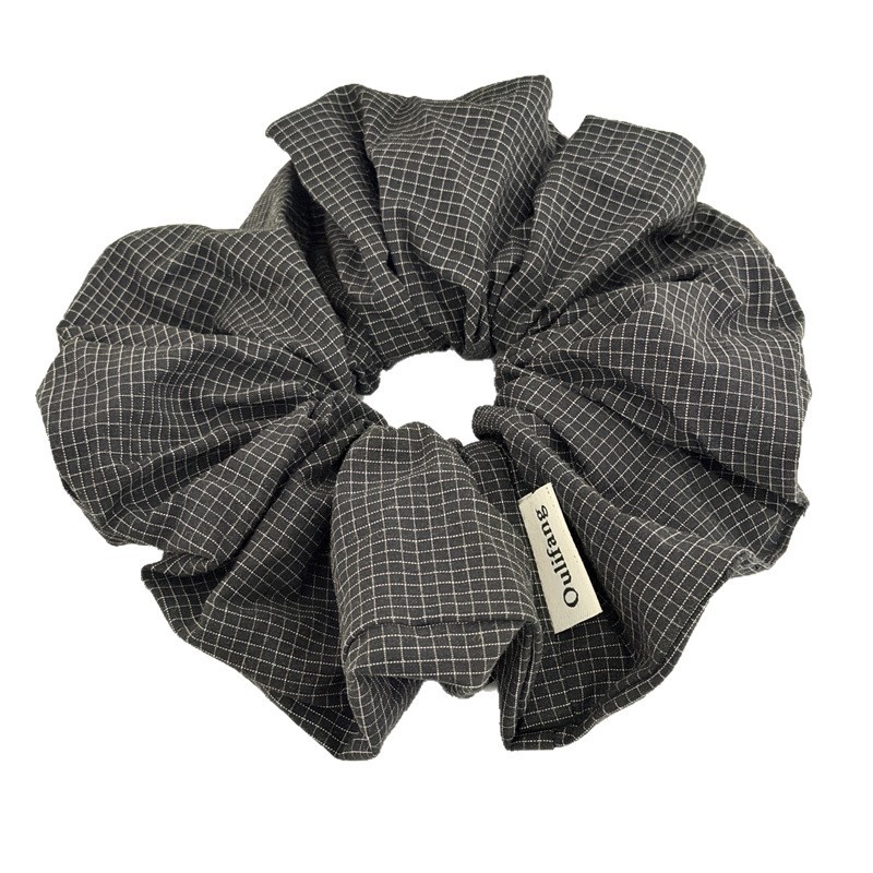 Women's Secure Cloth Hair Tie For Everyday Styling Black White Plaid