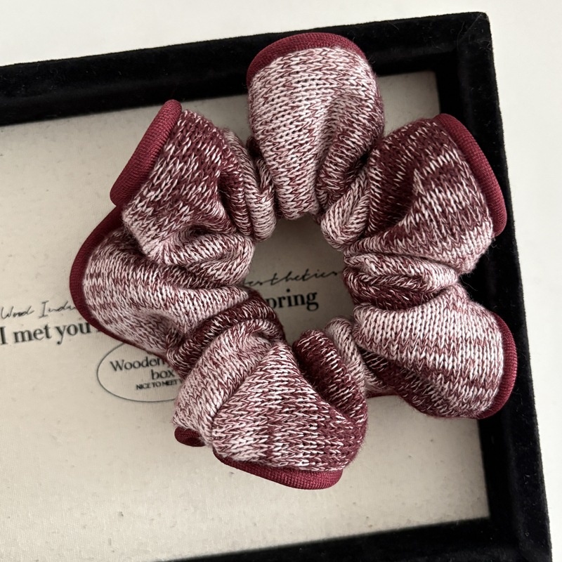 Women's Winter Thick Knitted Ruffle Hair Scrunchie Colorful Gradient