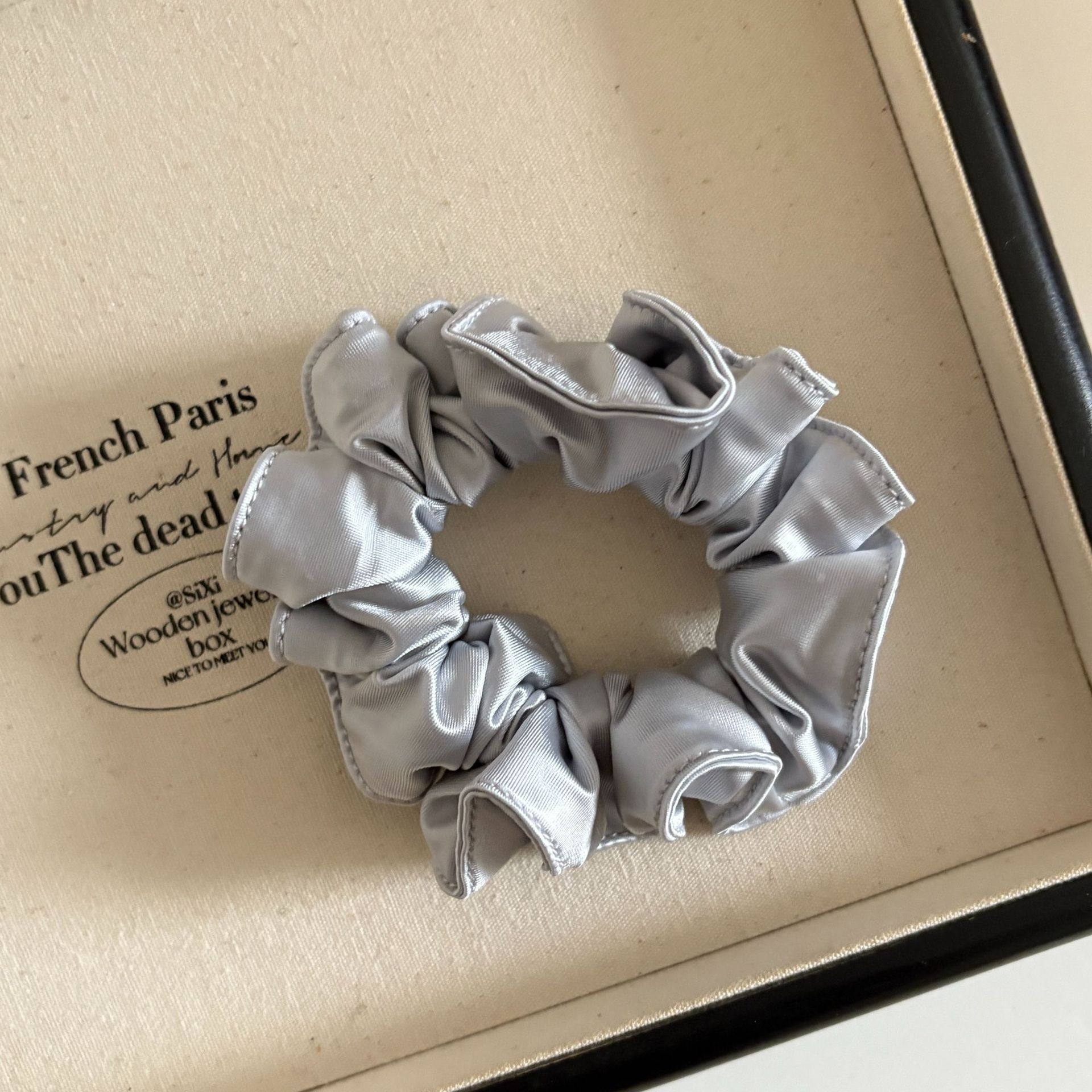 Women's Chic Satin Hair Tie Scrunchie, Elegant Solid Color Hair Accessory