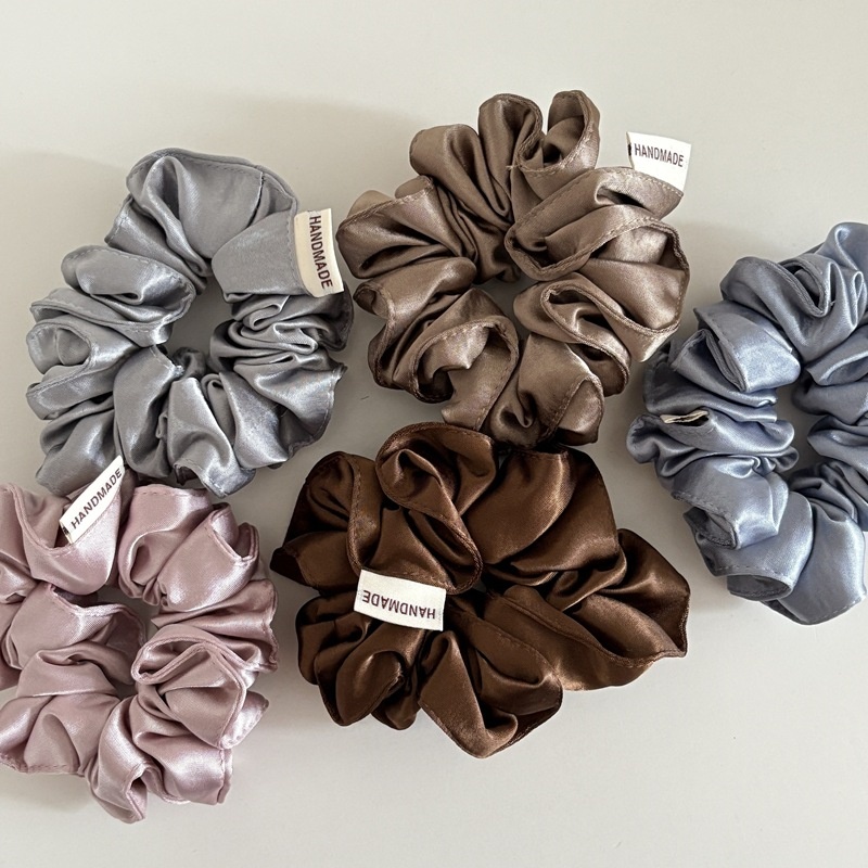 Women's Daily Shiny Satin Pleated Scrunchies Hair Ties Solid Color