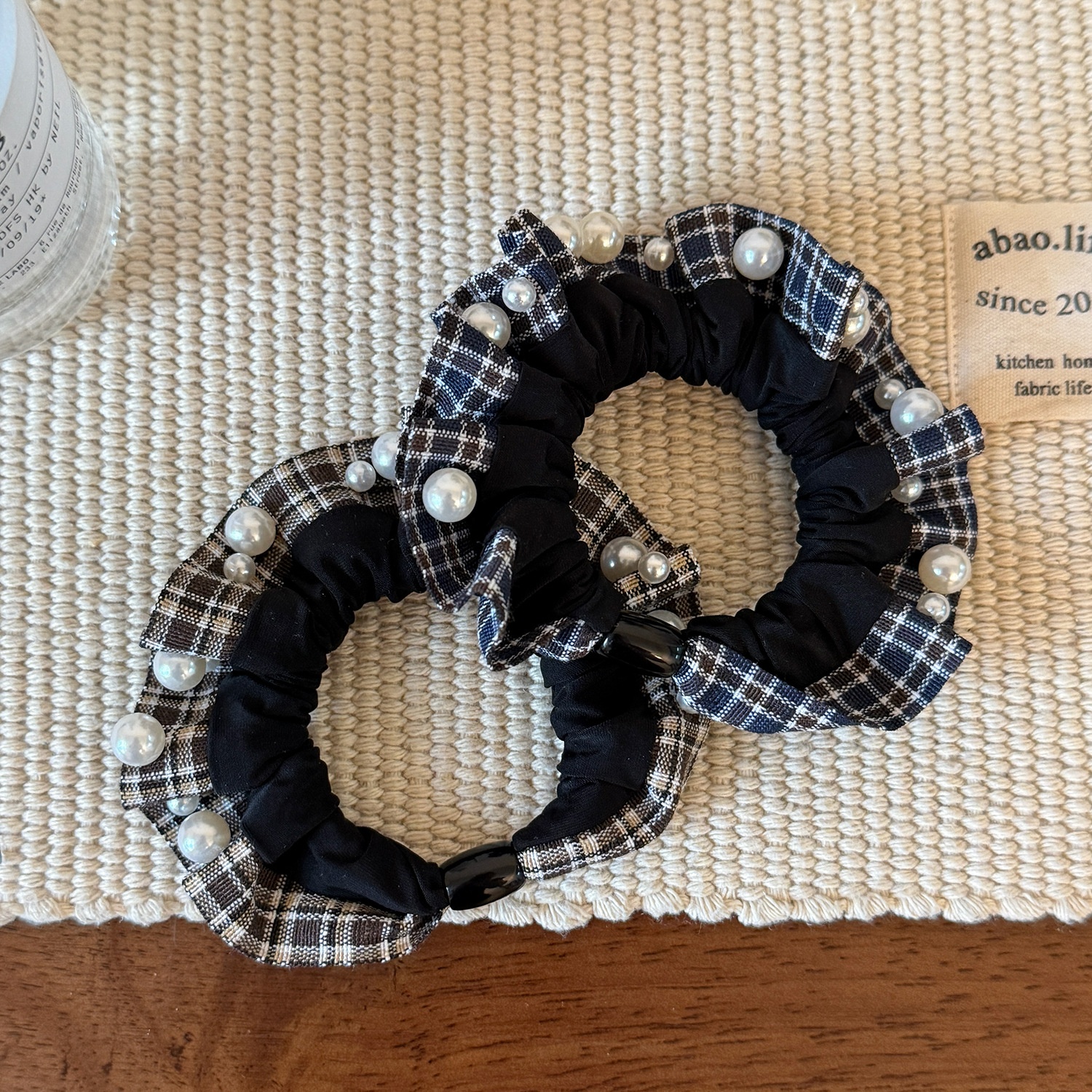 Women's Elegant Pearl Pleated Fabric Mini Hair Ties Checkered Pattern