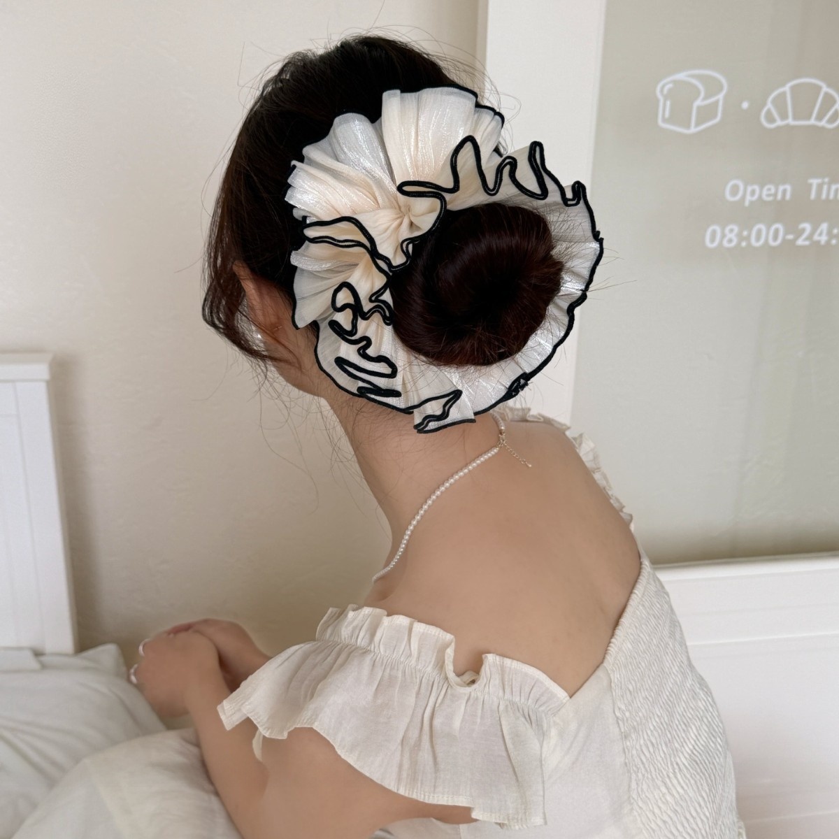 Women Soft Cloth Hair Tie Stylish Ponytail Holder Light Purple Beige