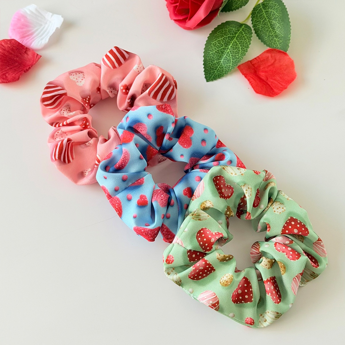 Women's Elastic Fabric Large Bow Hair Tie Valentine Candy Heart Print