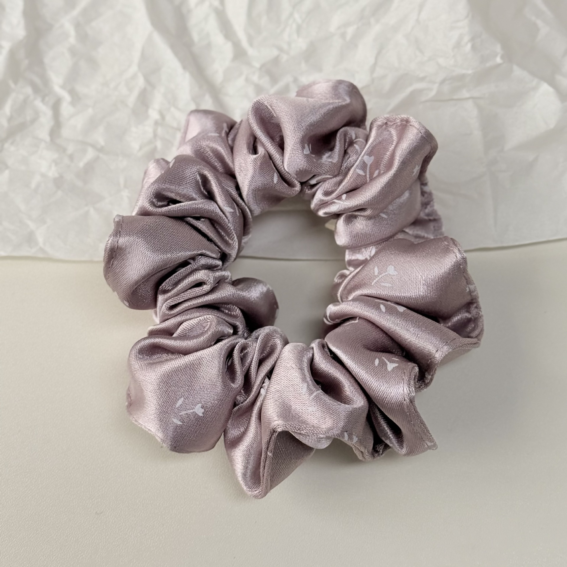 Women's Spring Summer Satin Scrunchie Hair Tie Beige Ditsy Floral