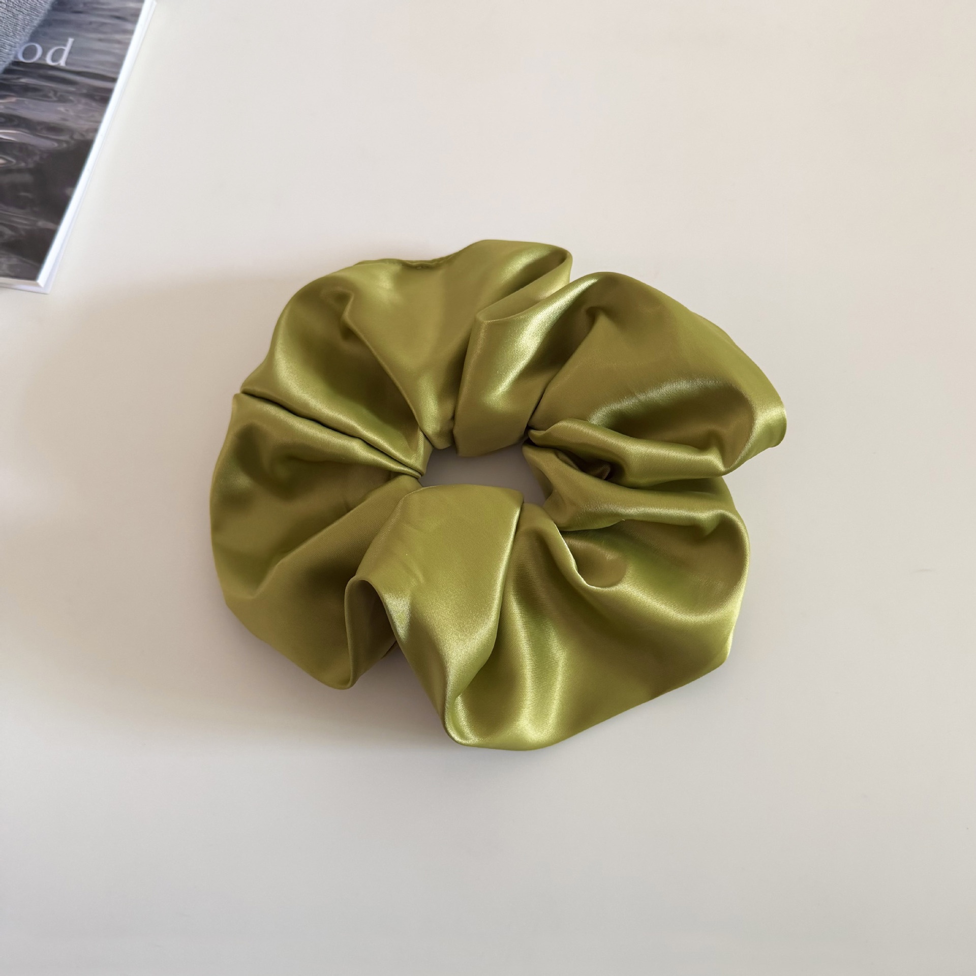 Women's Stylish Retro Satin Hair Tie For Daily Wear Multicolor