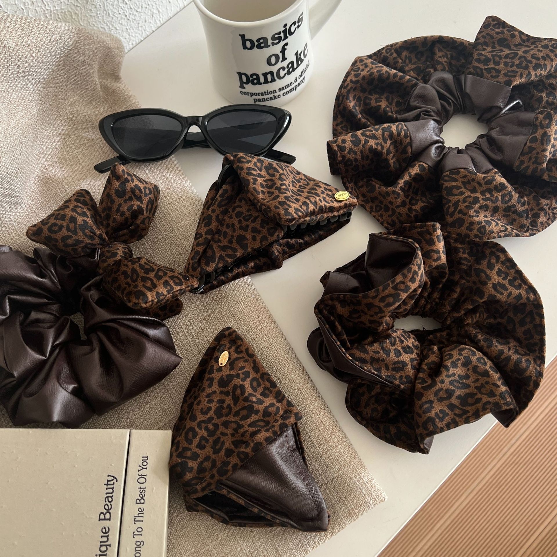 Women's Trendy Leopard Print Splicing Cloth Hair Tie Elastic Scrunchie