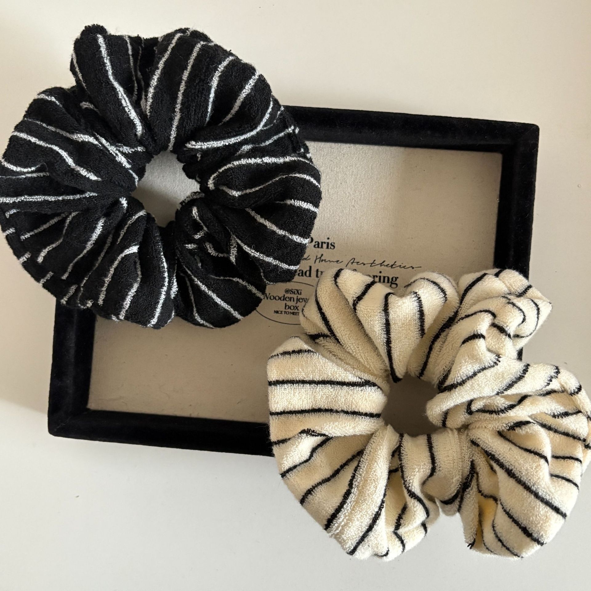Women's Chic Striped Plush Knit Hair Tie, Soft Autumn Winter Black Scrunchie