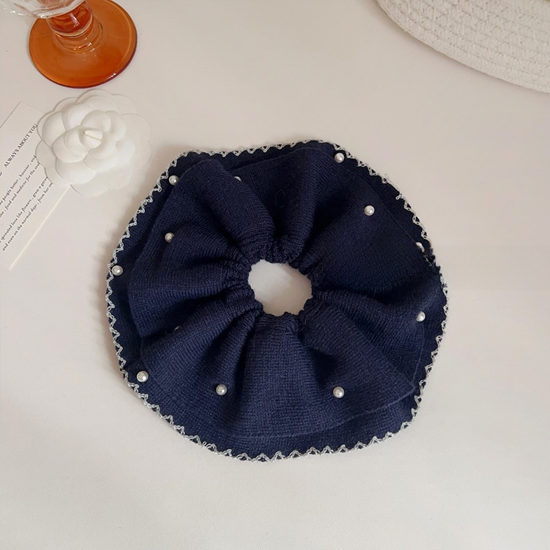 Women's Soft Pearl Knitted Wool Hairband For Winter Buns Solid Color