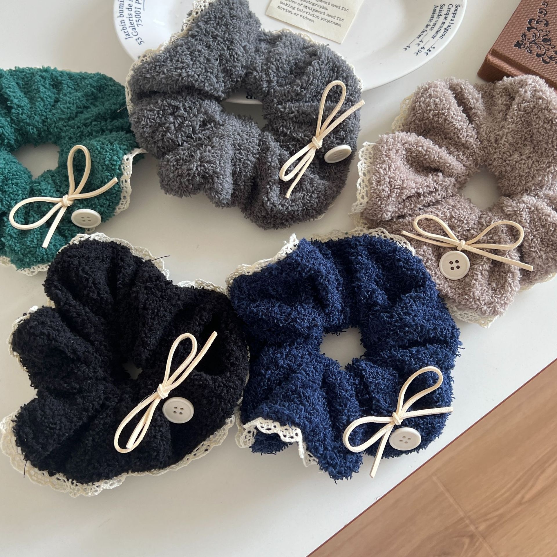Women's Autumn Winter Fluffy Lace Trim Elastic Scrunchie Sweet Bowknot