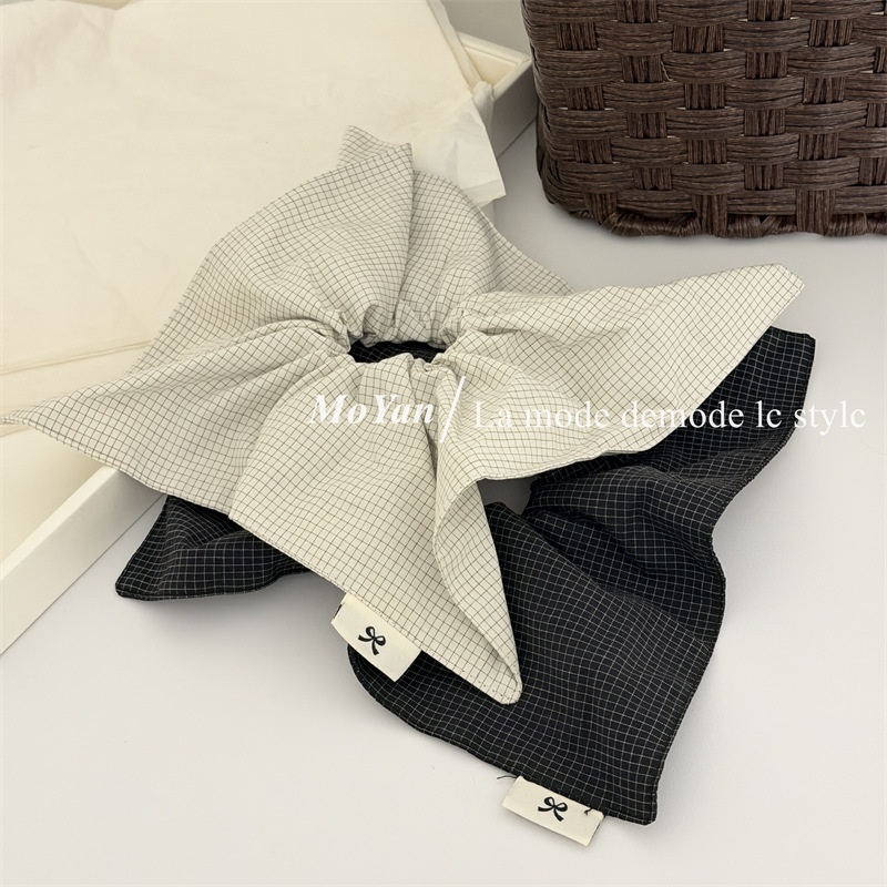 Women's Spring Fabric Hair Scrunchie Retro Black And White Plaid