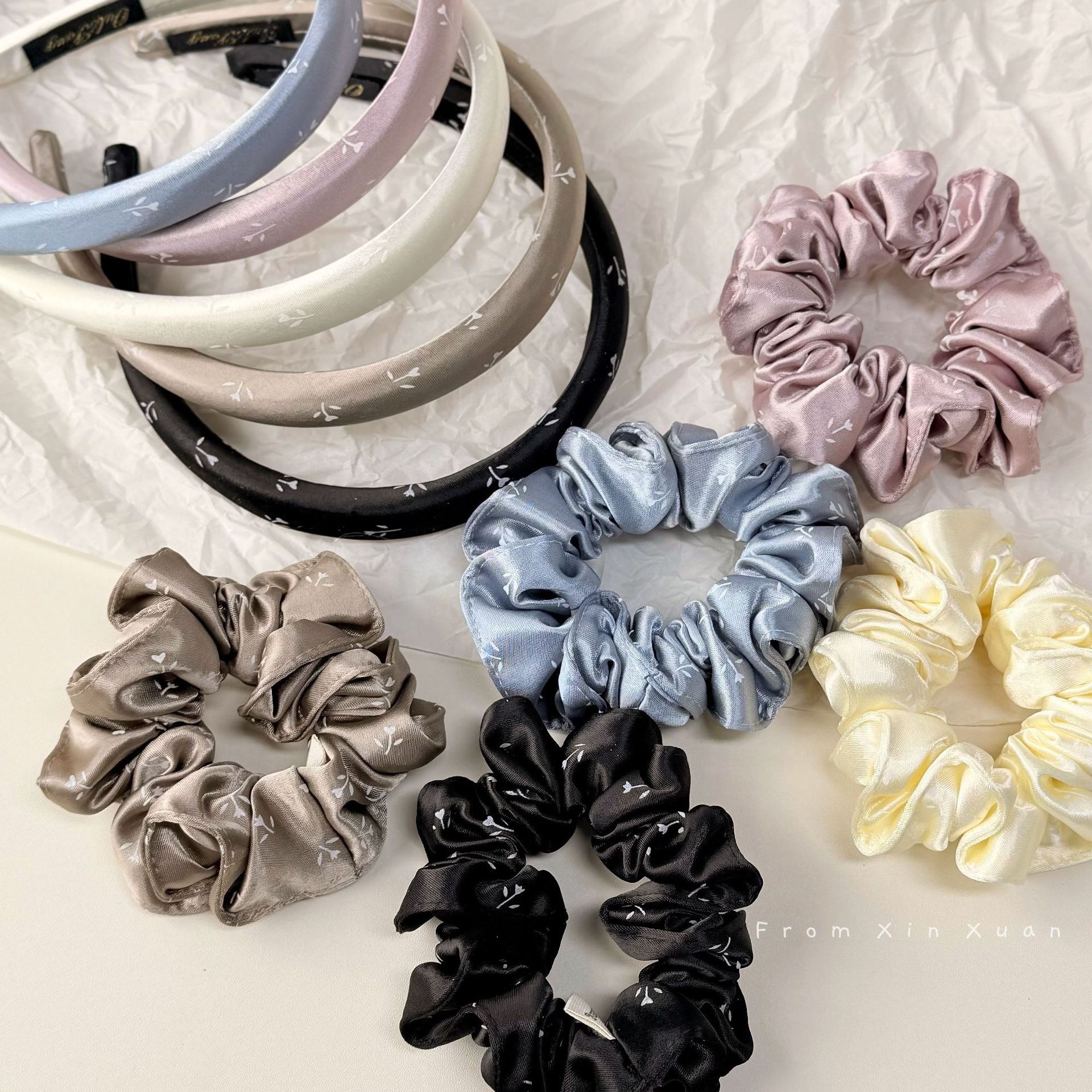 Women's Spring Summer Satin Scrunchie Hair Tie Beige Ditsy Floral
