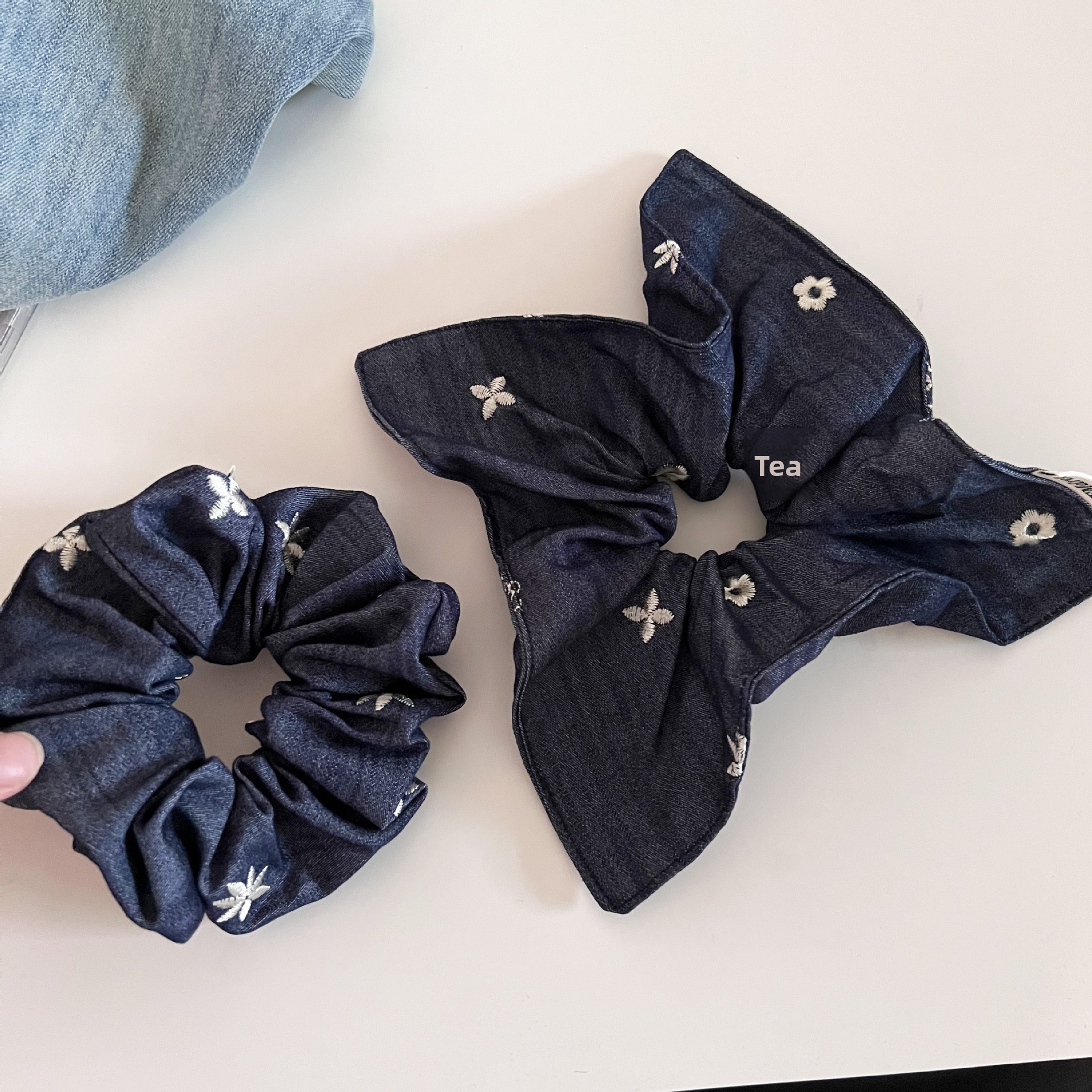 Women's Low Ponytail Bow Scarf Hairband Dark Blue Denim Vintage Floral