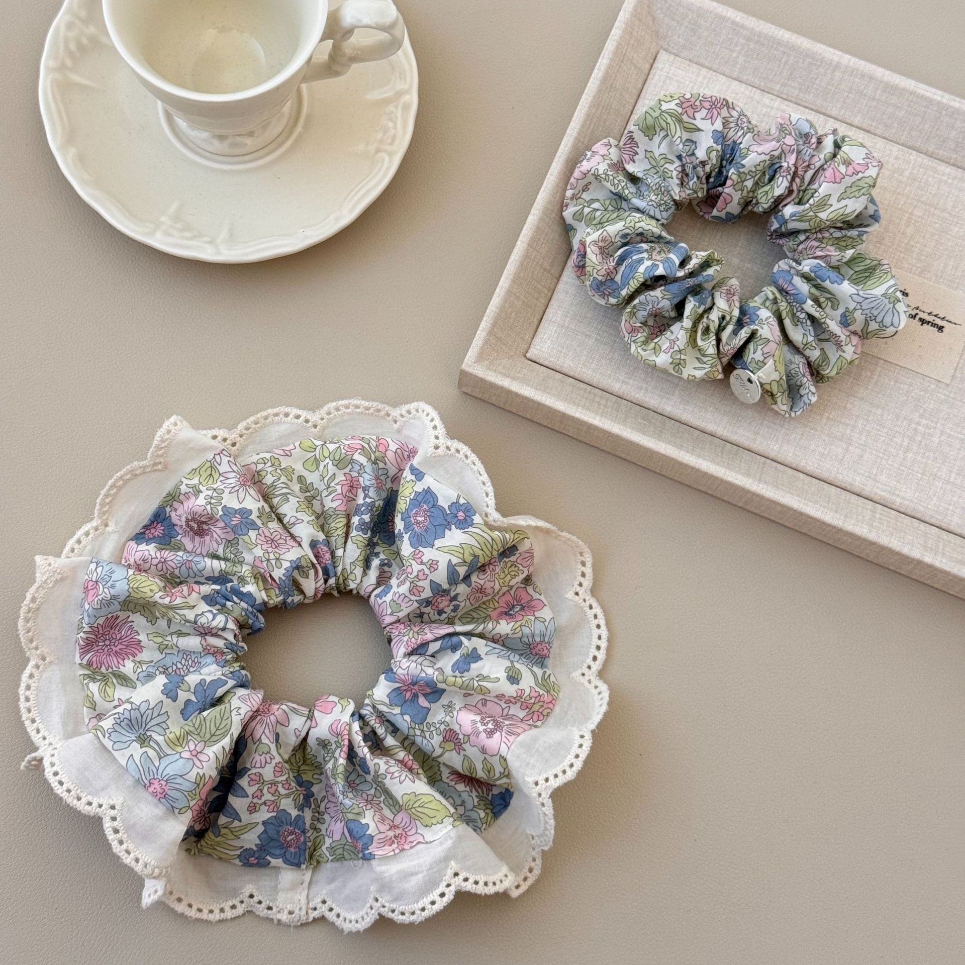 Women's Elegant French Style Lace Hair Tie Ditsy Floral