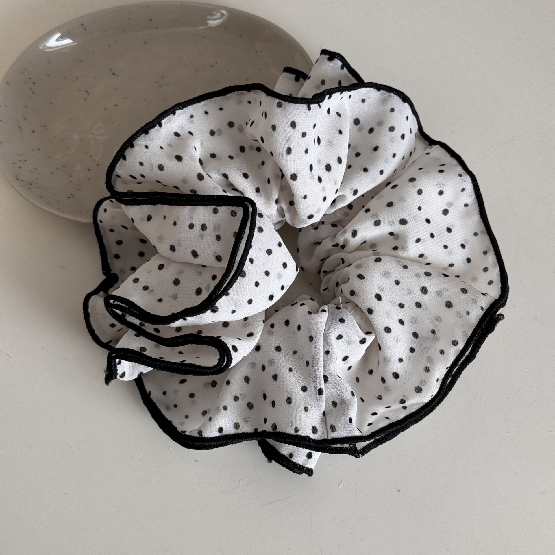 Women's Everyday Soft Cloth Scrunchie Hair Tie Black Polka Dots Pattern